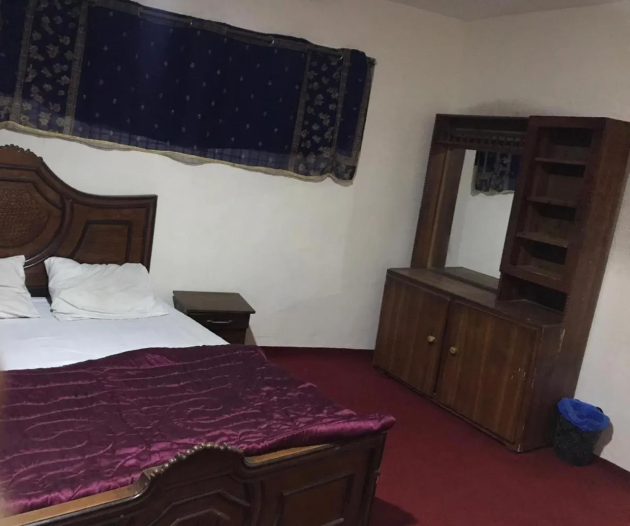 Bed in Highlander inn Skardu