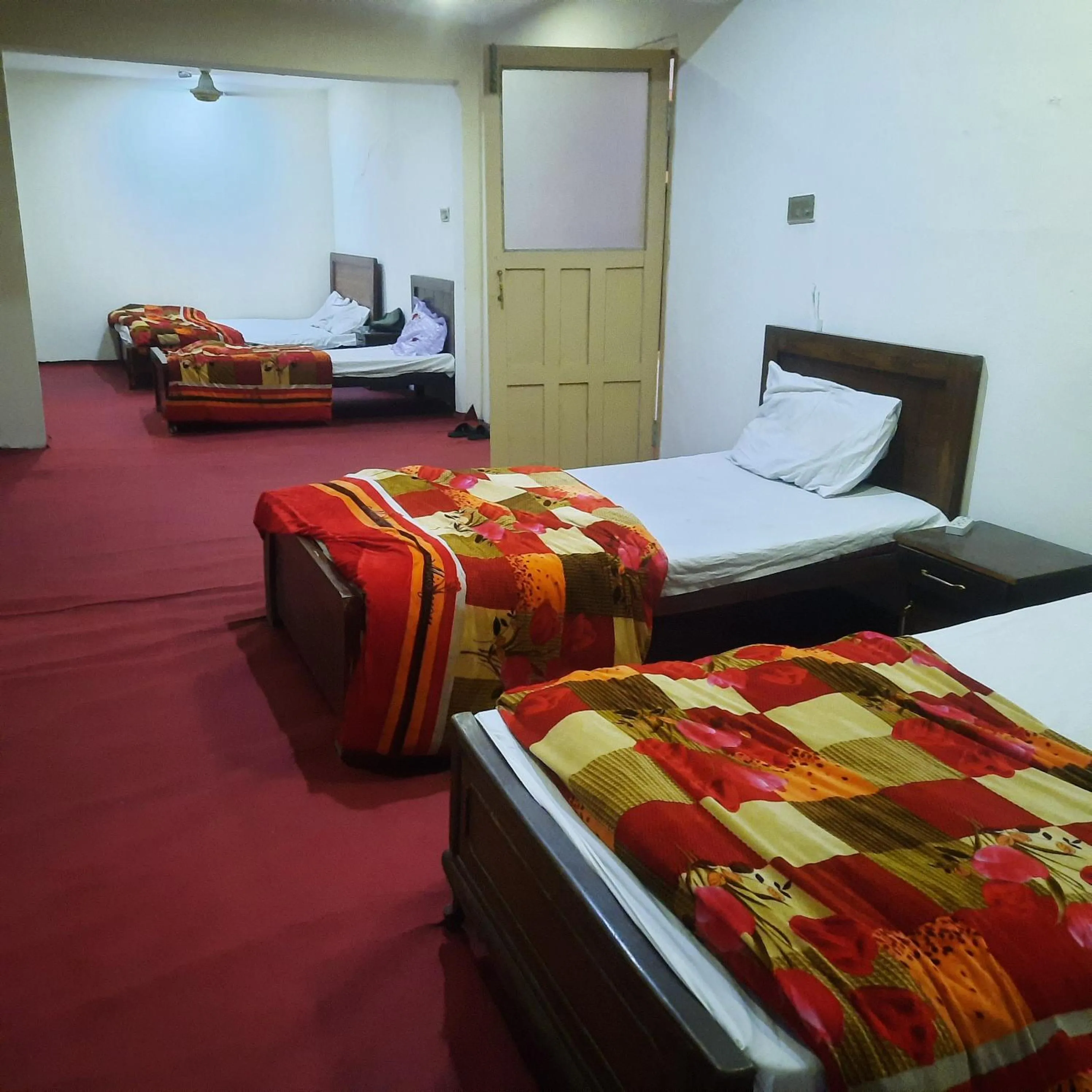 Bed in Highlander inn Skardu