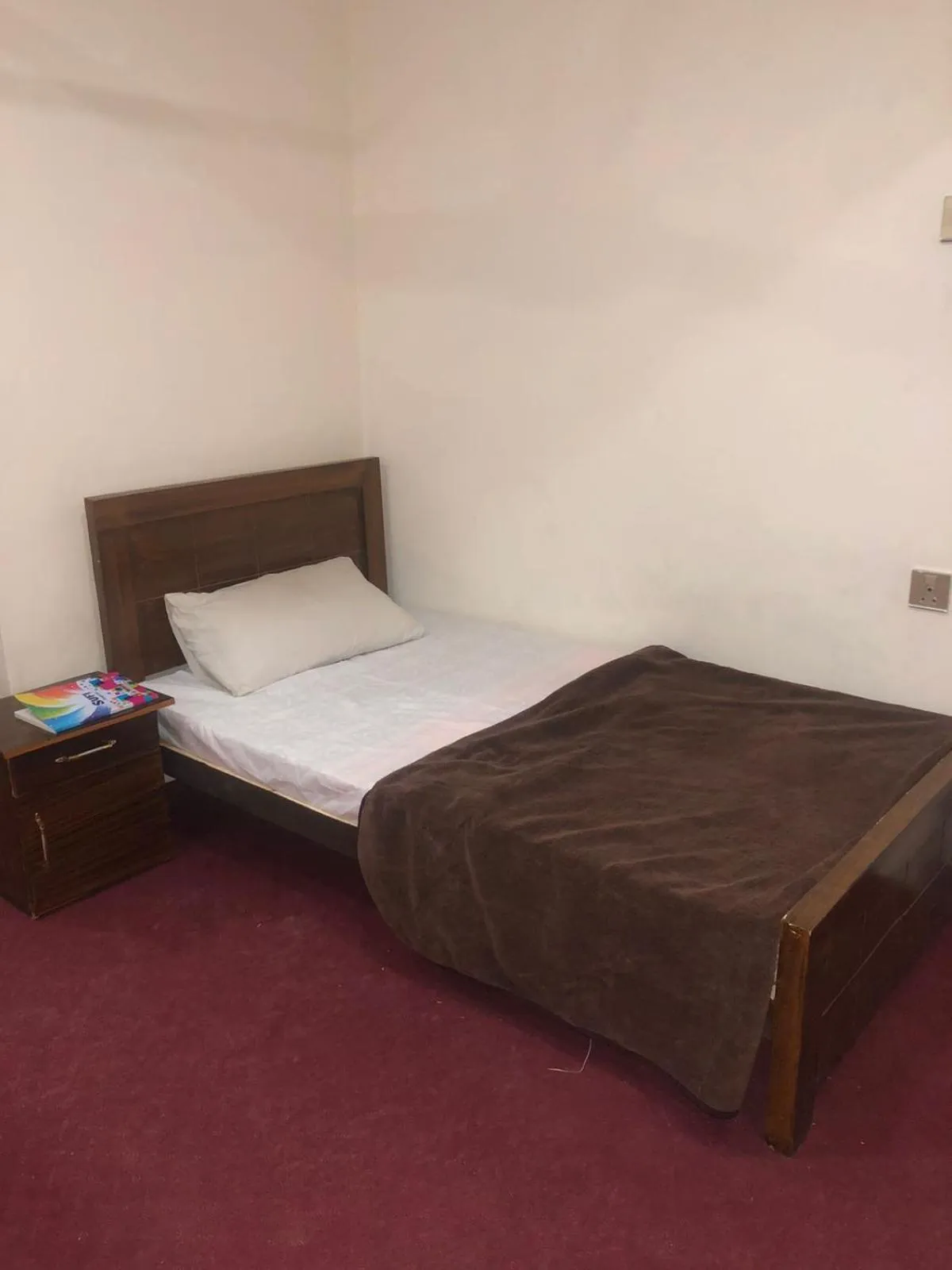 Bed in Highlander inn Skardu