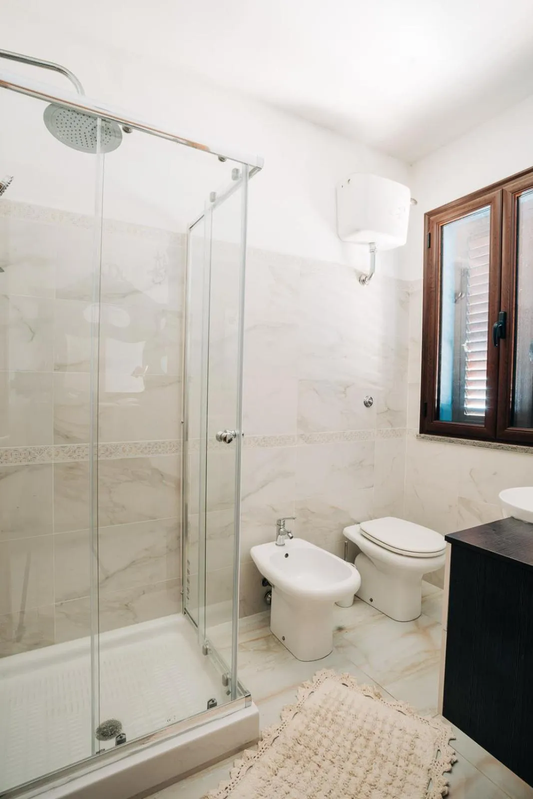 Shower in Juniper Bay