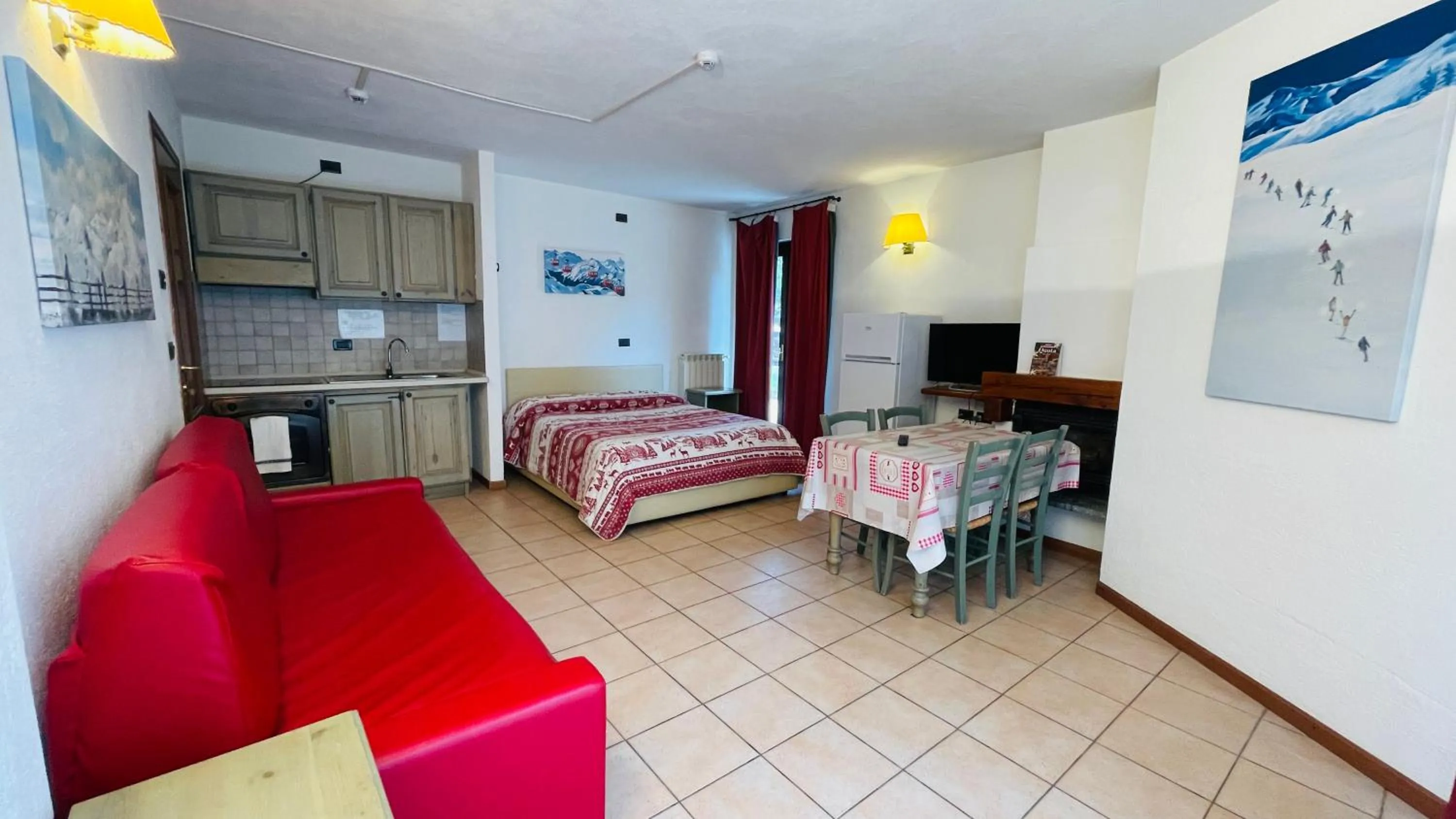 Bed in Residence Villa Frejus