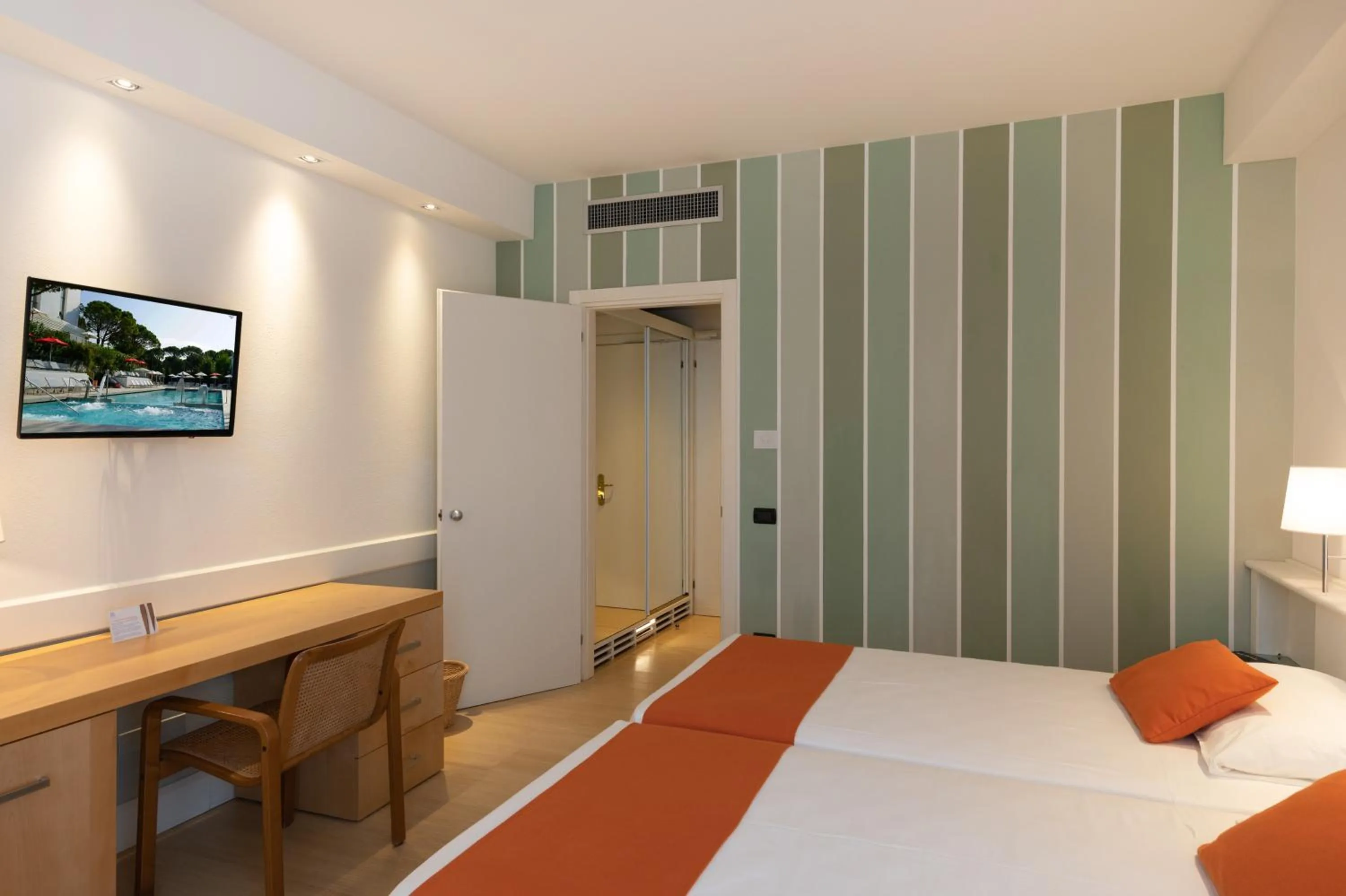 Photo of the whole room in Art&Park Hotel Union Lido