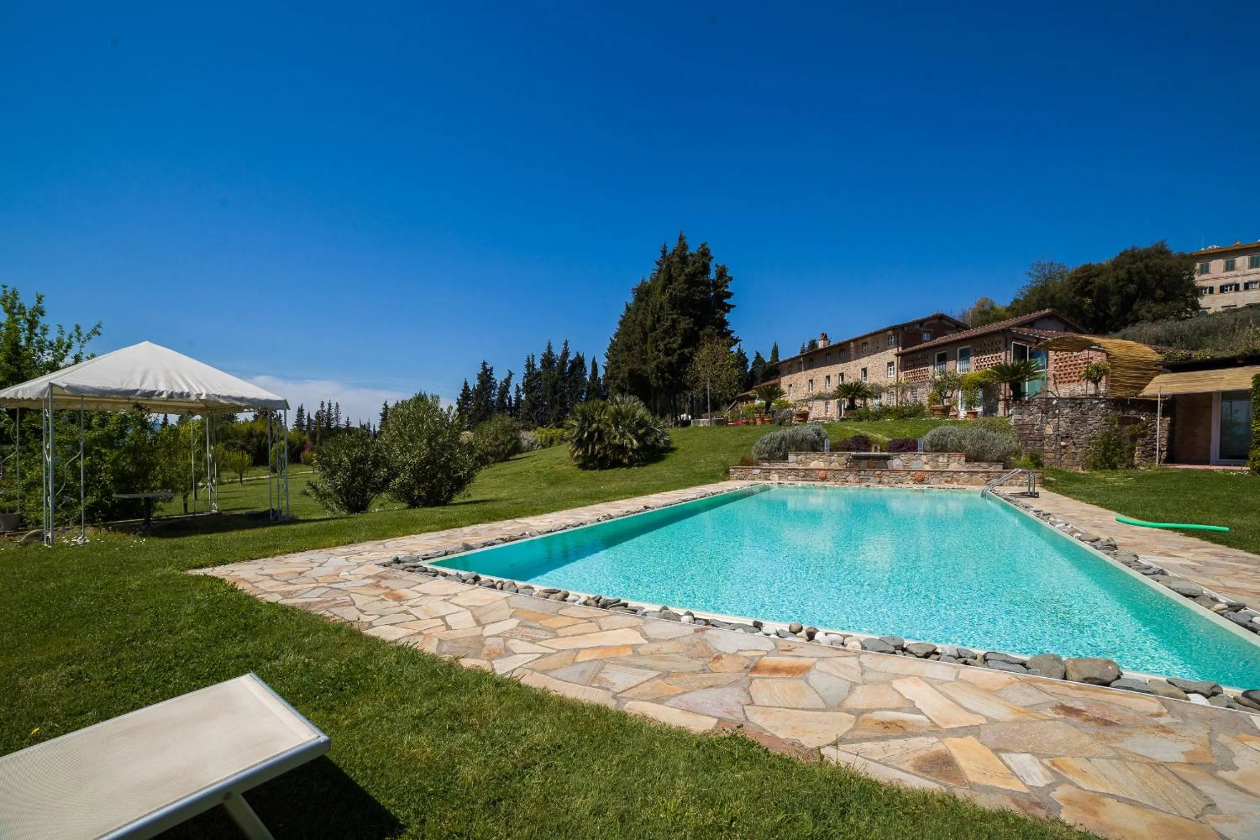 Pool view in Relais Del Lago