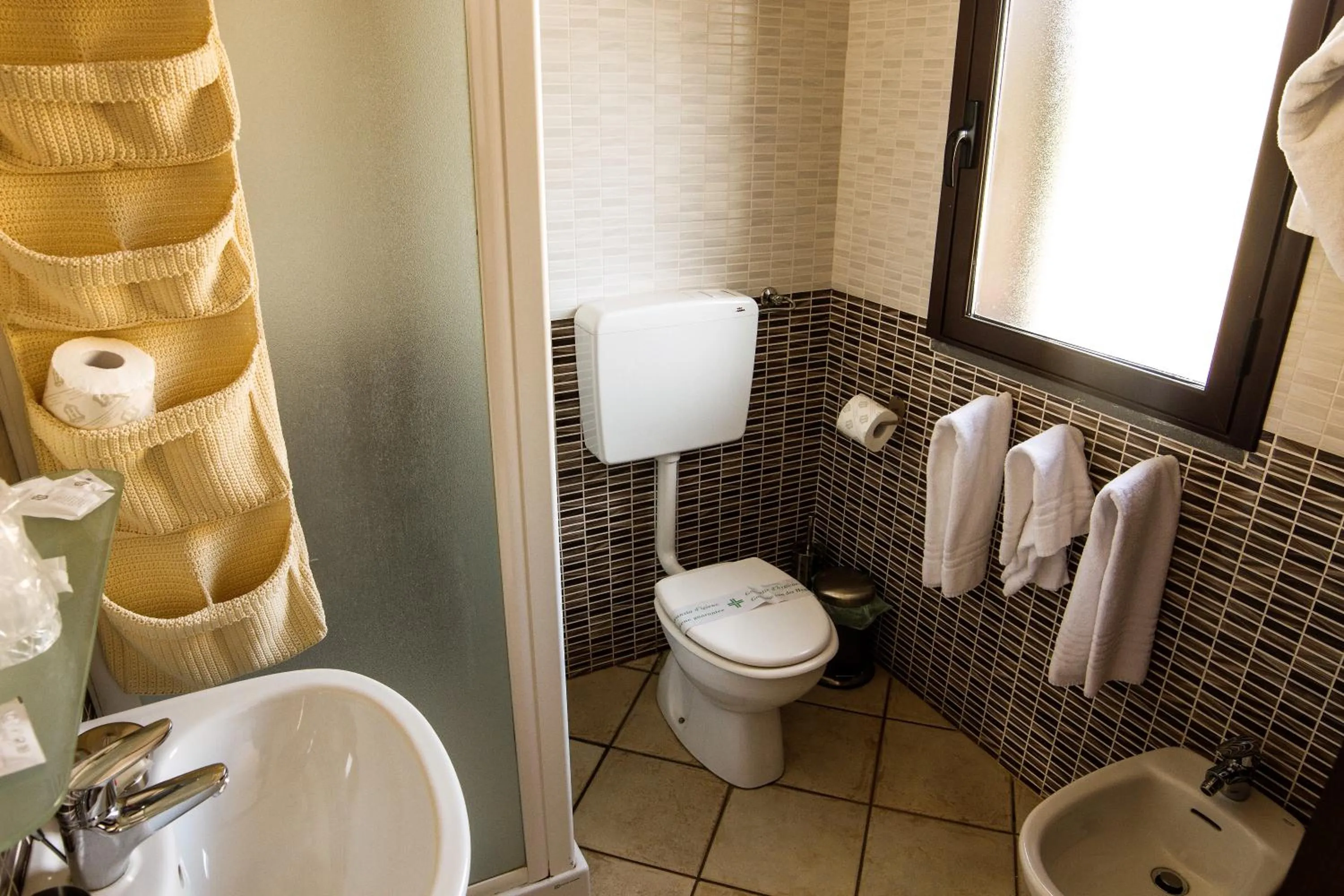 Shower in Sotto Il Vulcano