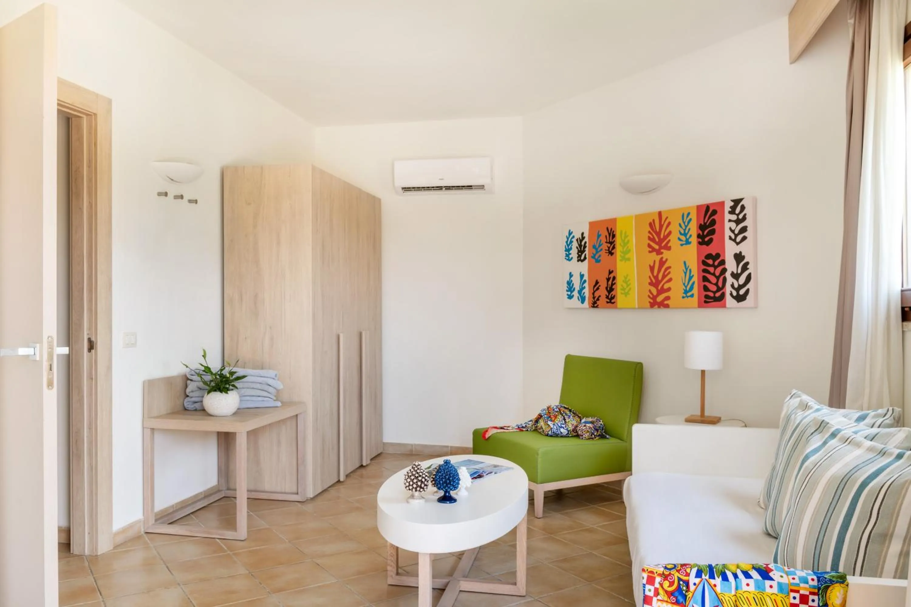 Living room in VOI Arenella Resort