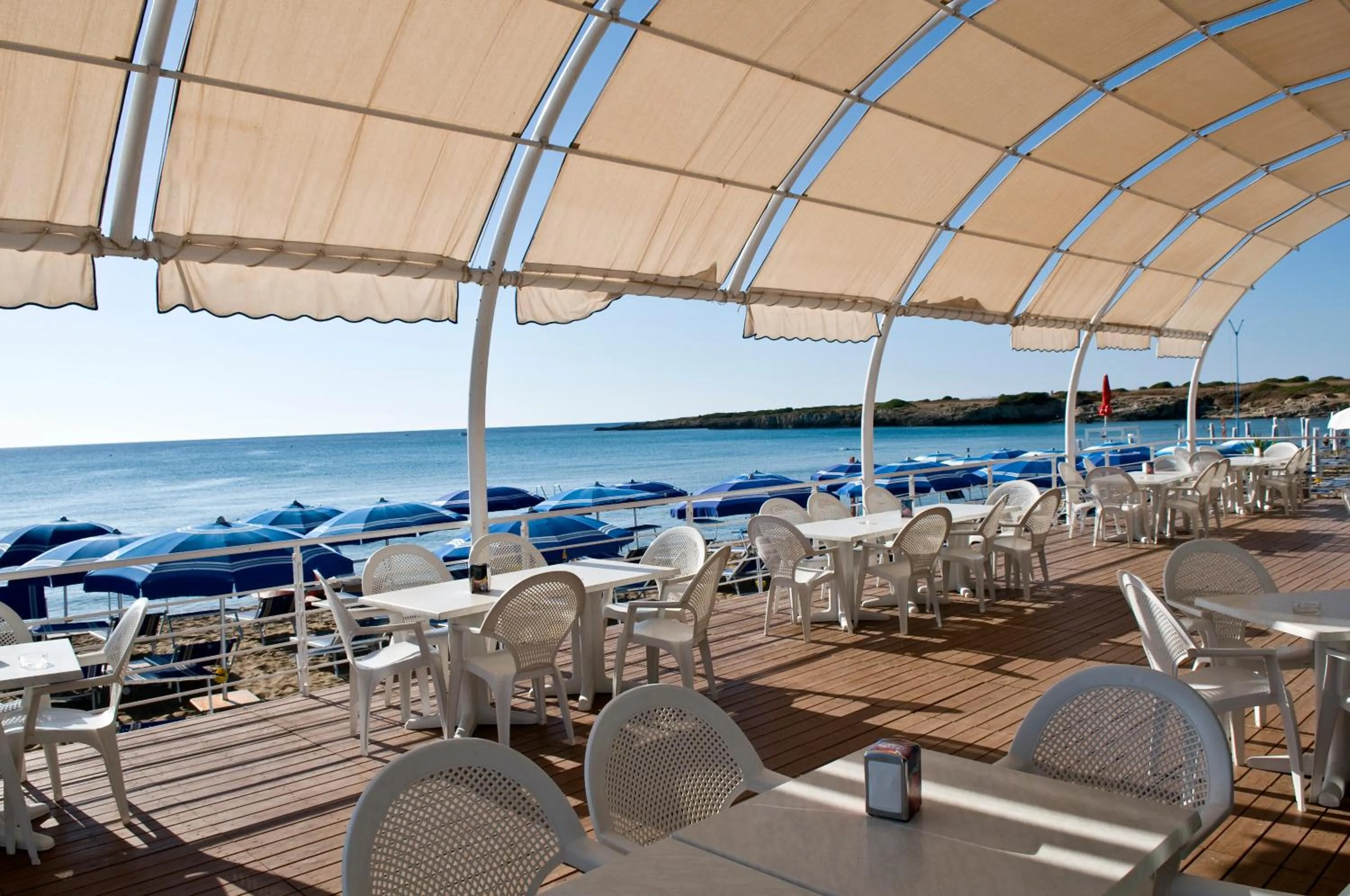 Restaurant/places to eat in VOI Arenella Resort