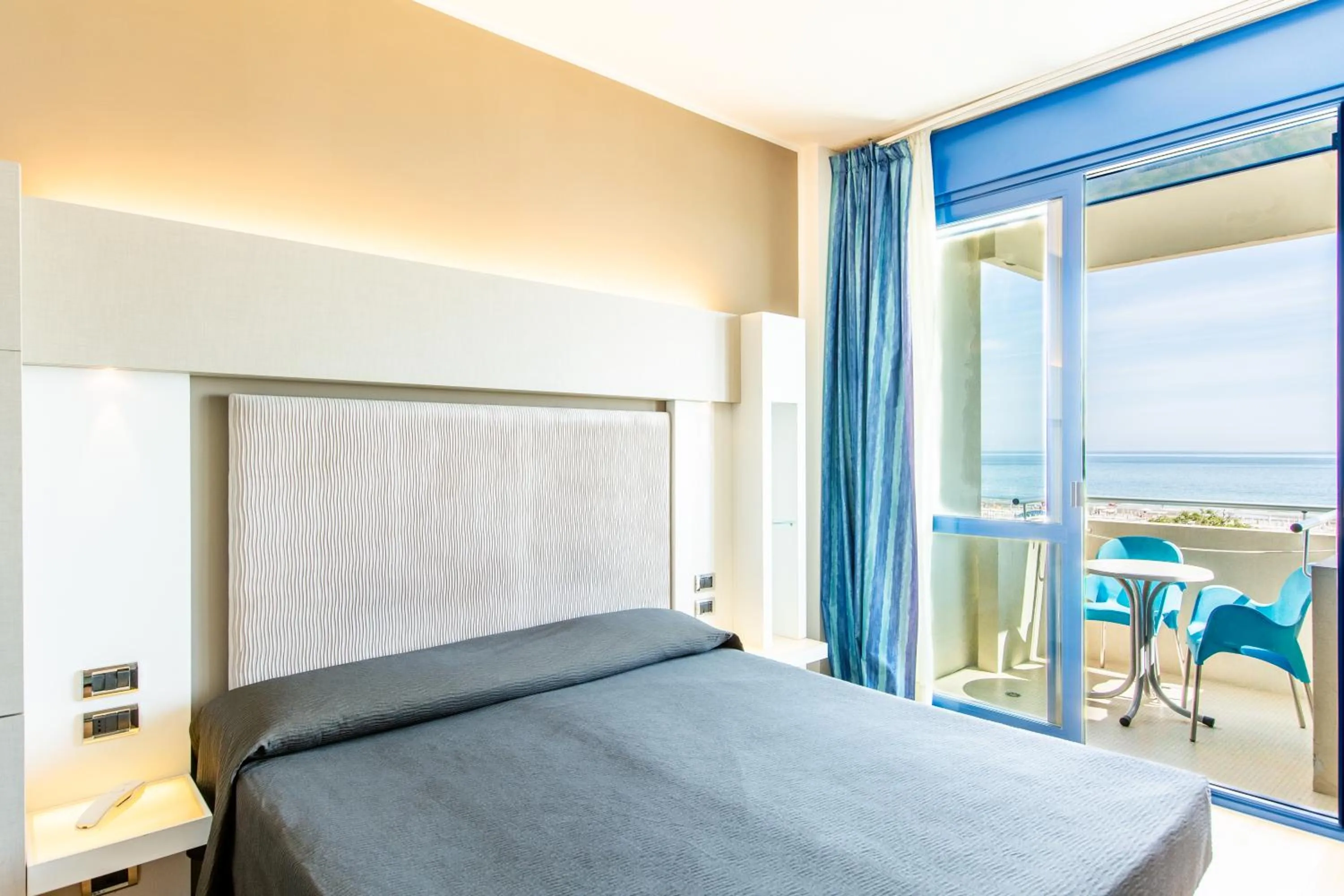 Bed in Hotel Baltic Riccione-Fronte Mare