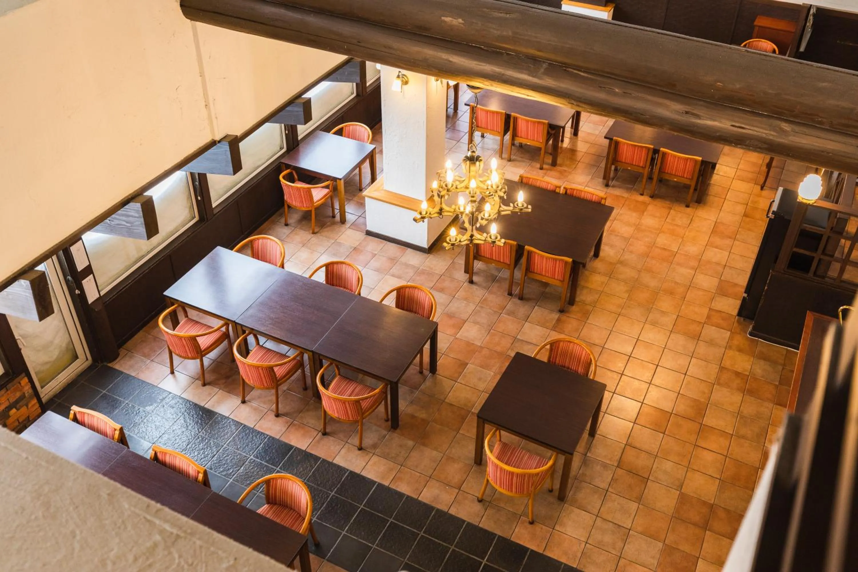 Restaurant/places to eat in Hotel Jogakura