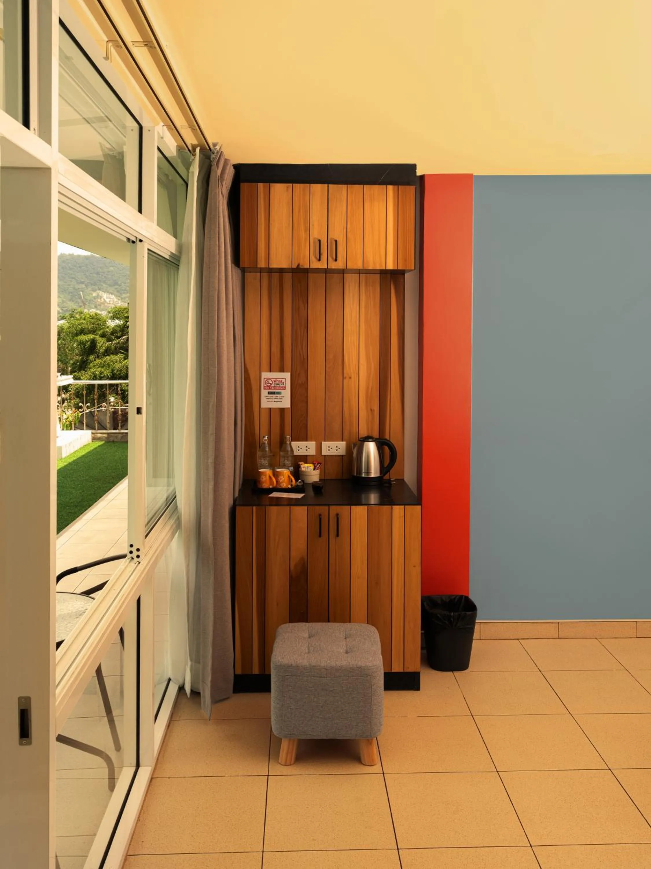 Coffee/tea facilities in Lenny's Koh Samui