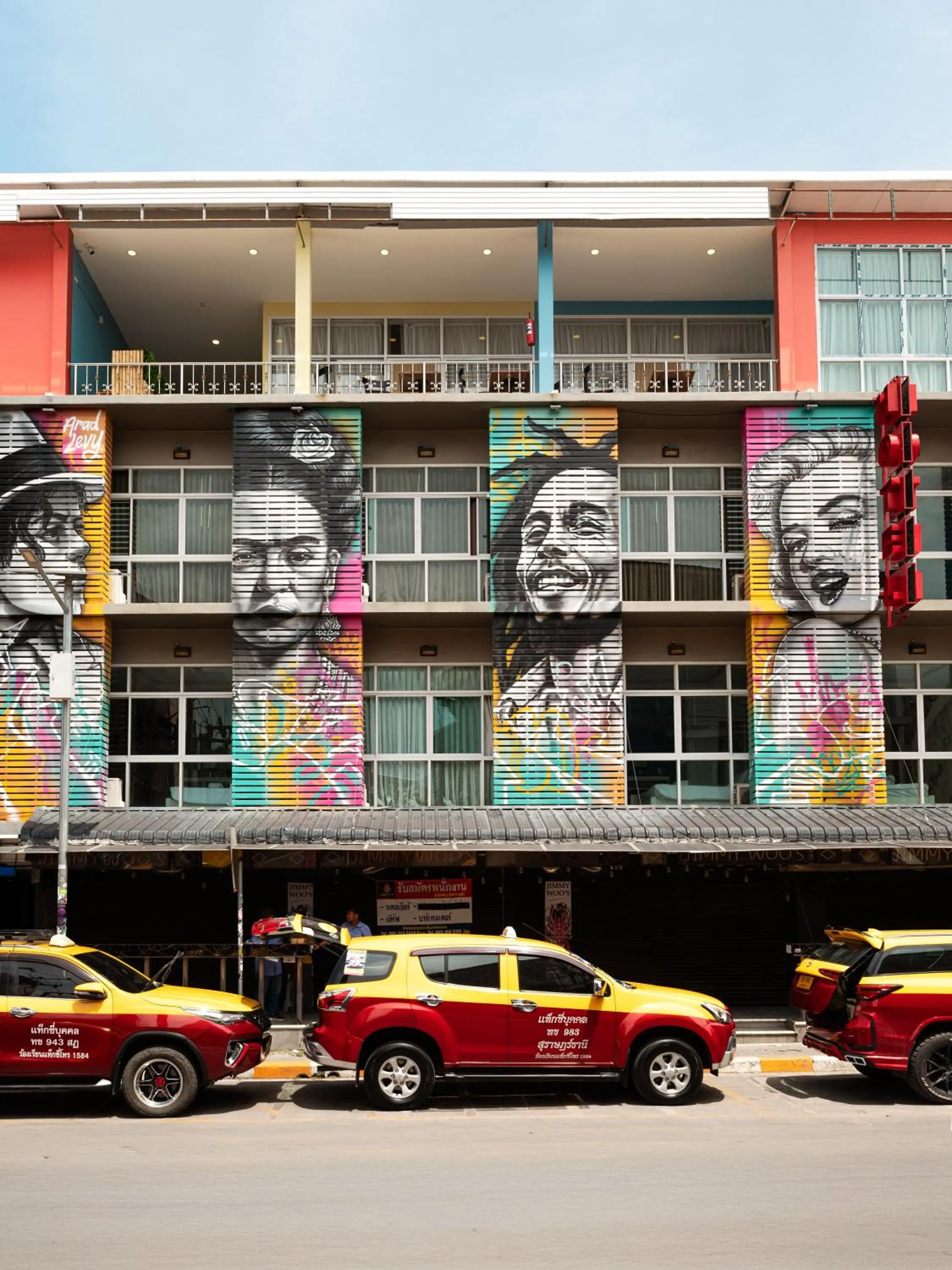 Property building in Lenny's Koh Samui