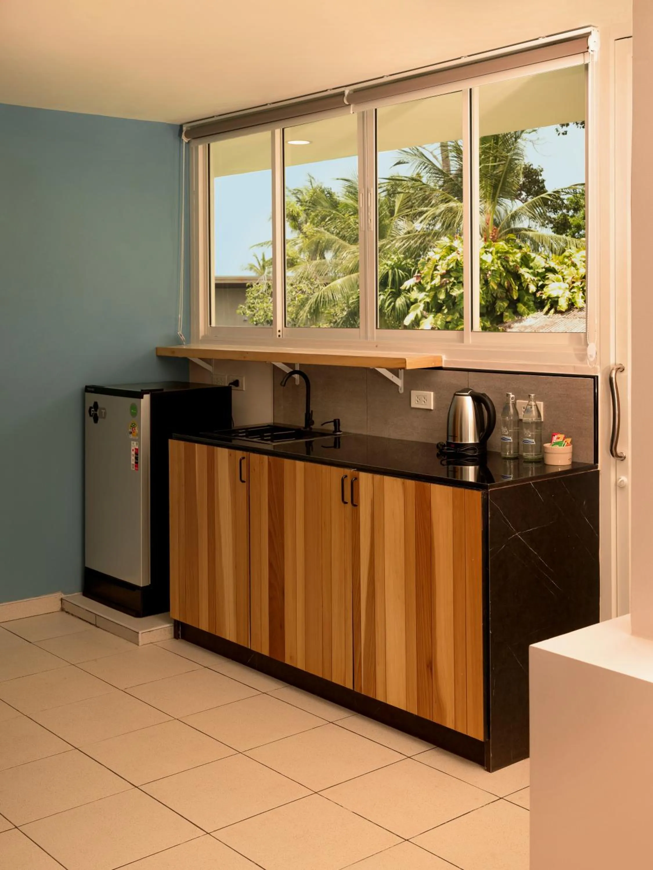 Kitchen or kitchenette in Lenny's Koh Samui