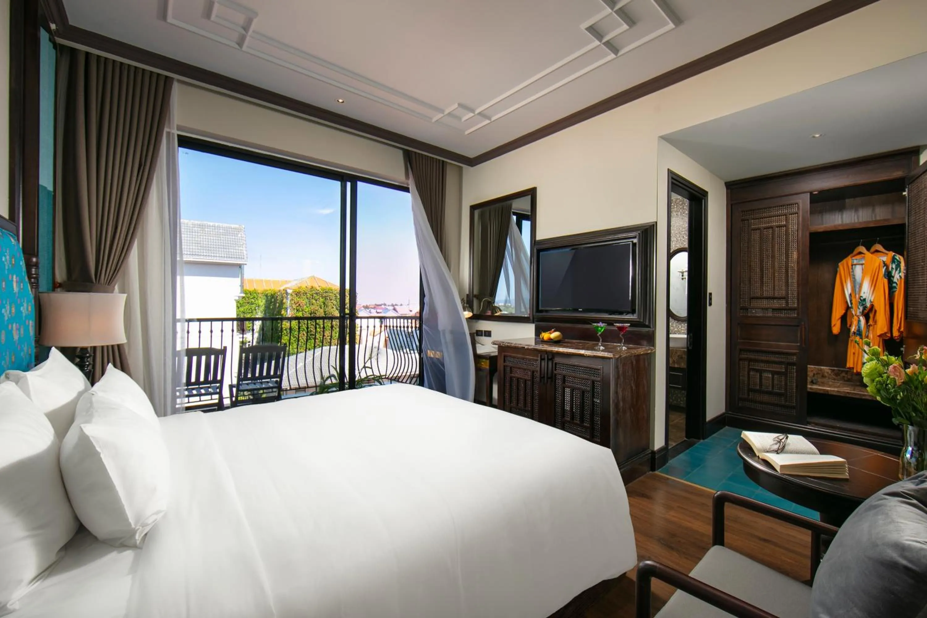 Balcony/Terrace, Bed in Silkian Hoian Boutique Hotel & Spa