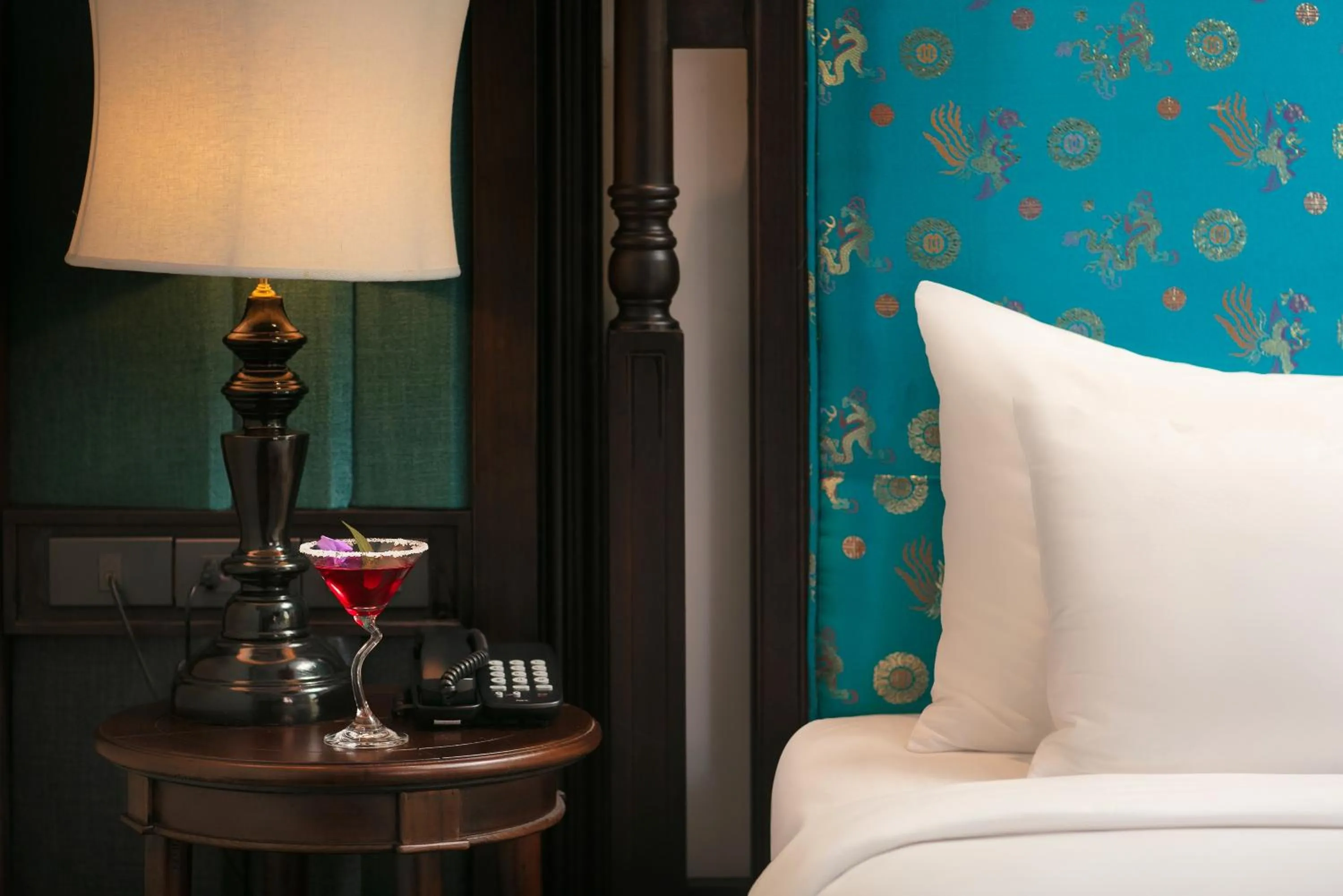 hair dresser, Bed in Silkian Hoian Boutique Hotel & Spa