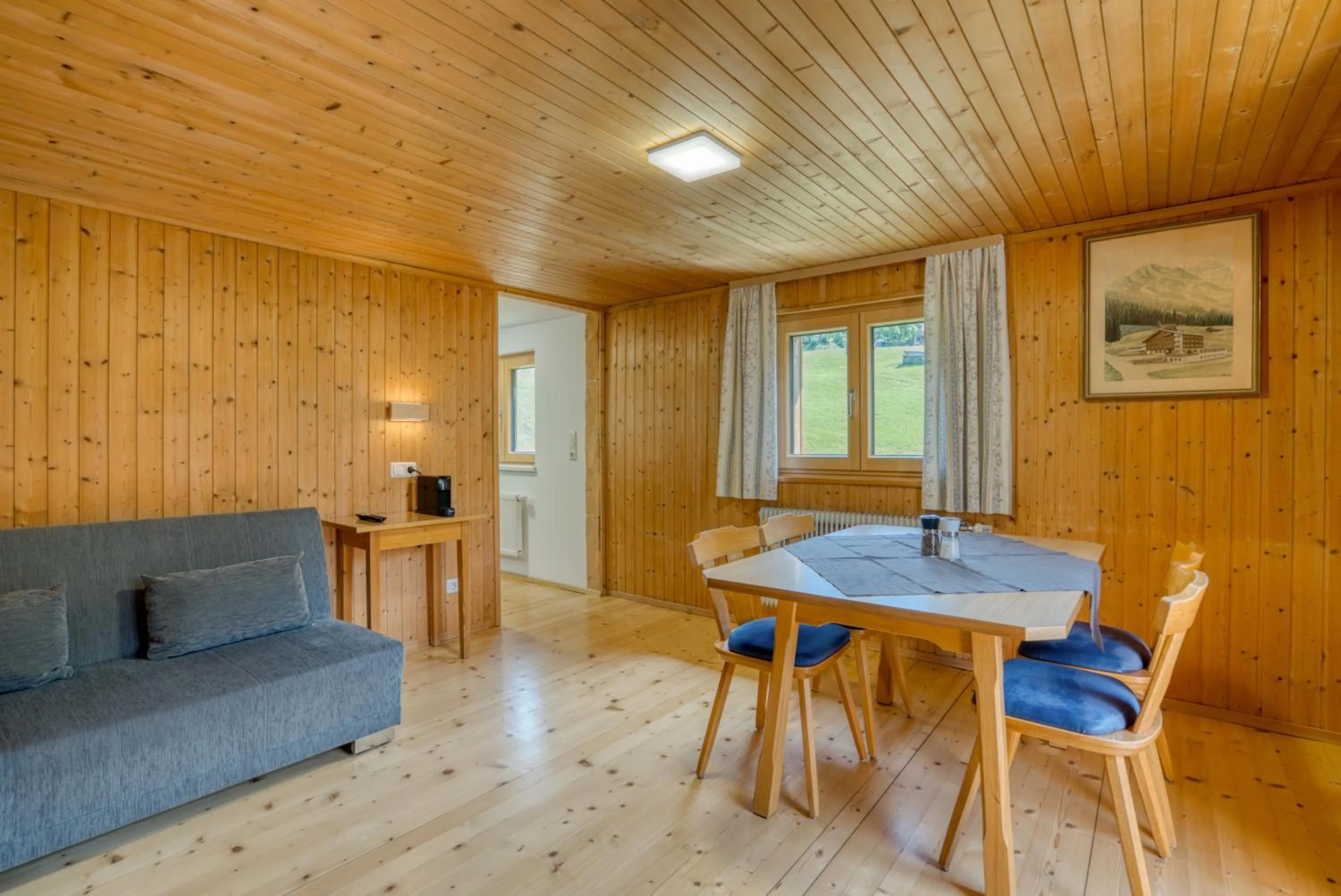 Seating area in HUS24