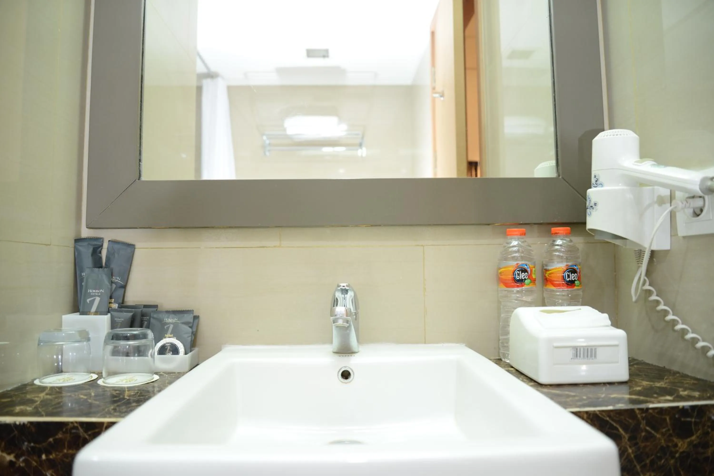 Bathroom in Metland Hotel Cirebon