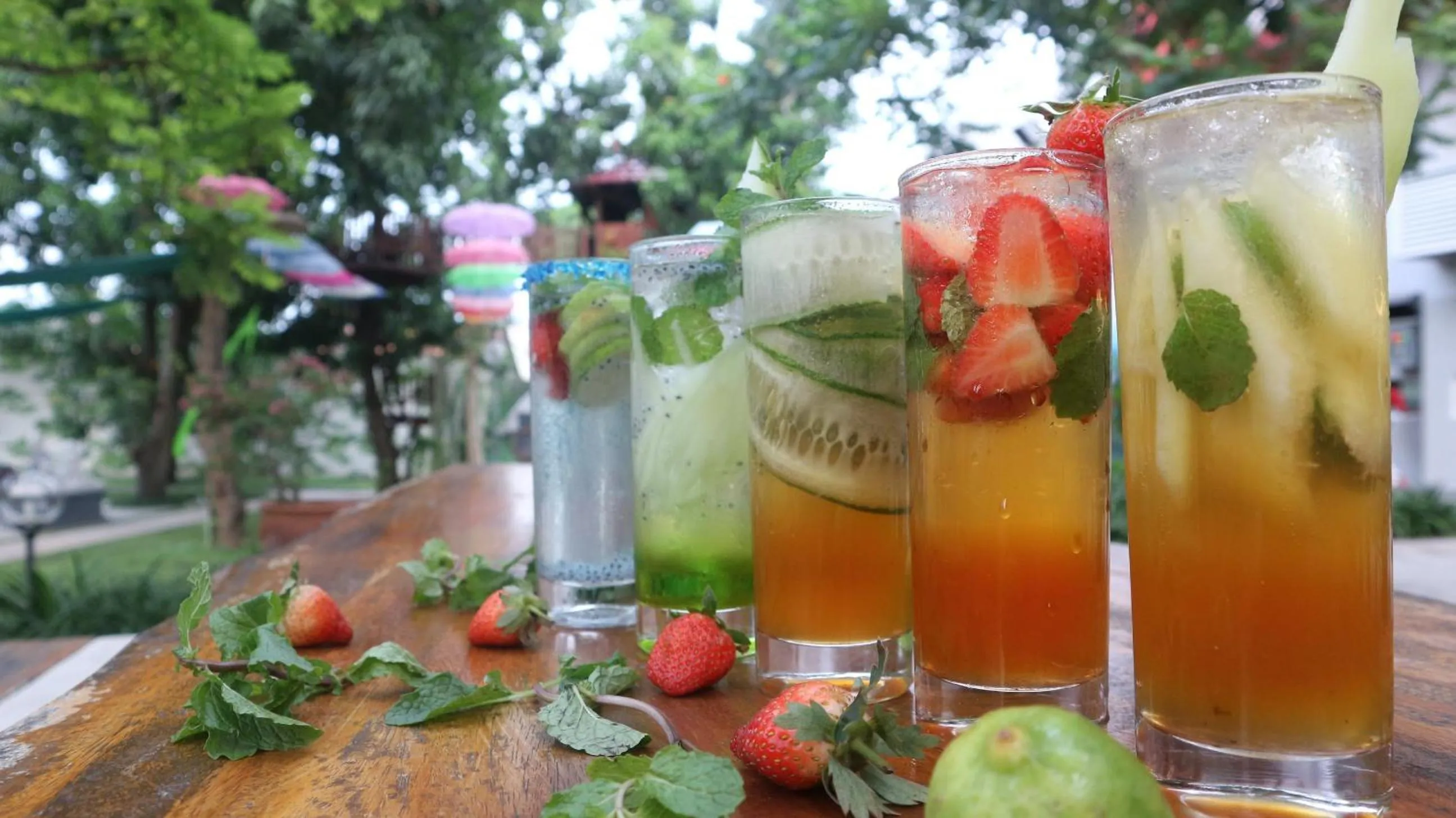 Food and drinks in Metland Hotel Cirebon