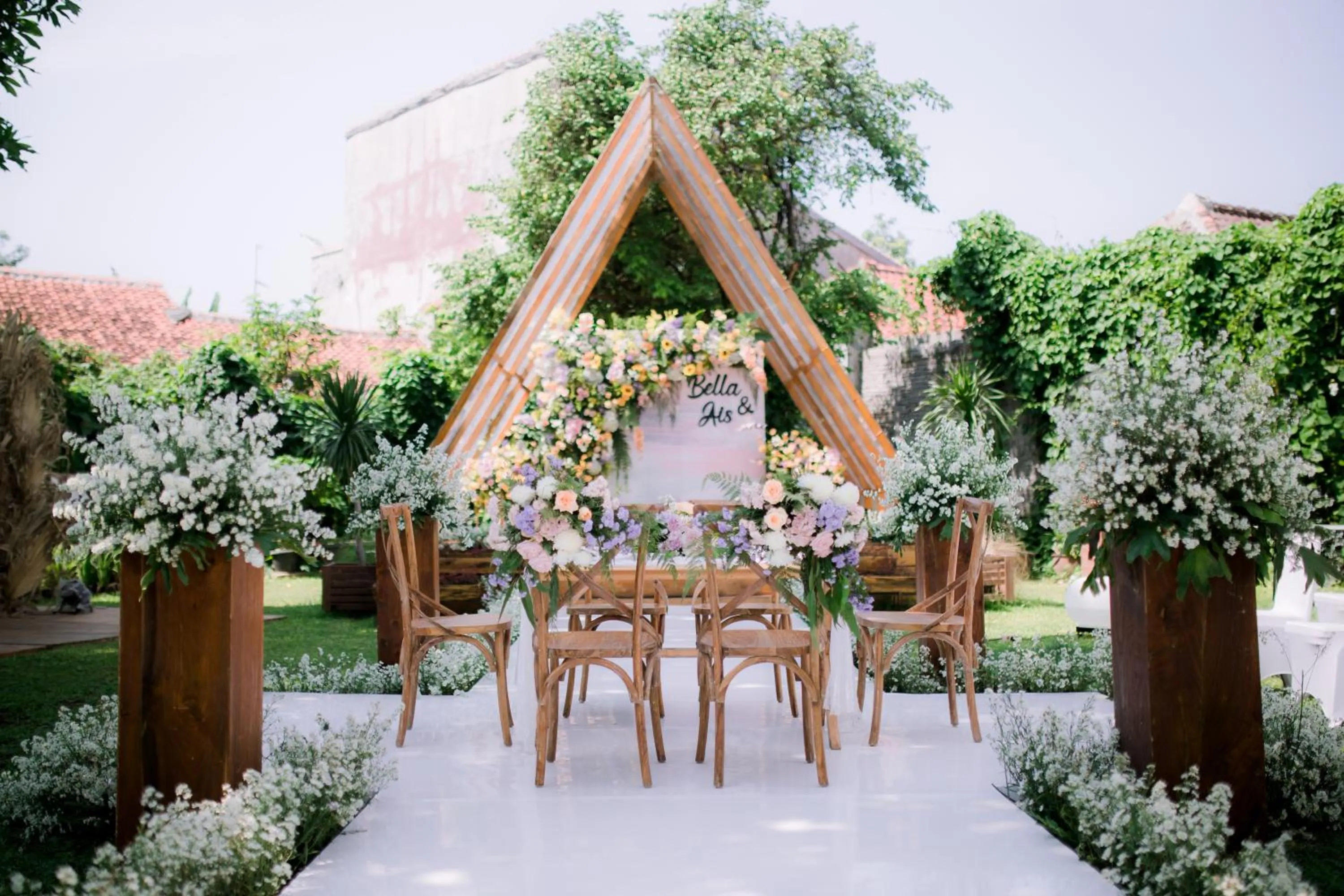 Garden view in Metland Hotel Cirebon