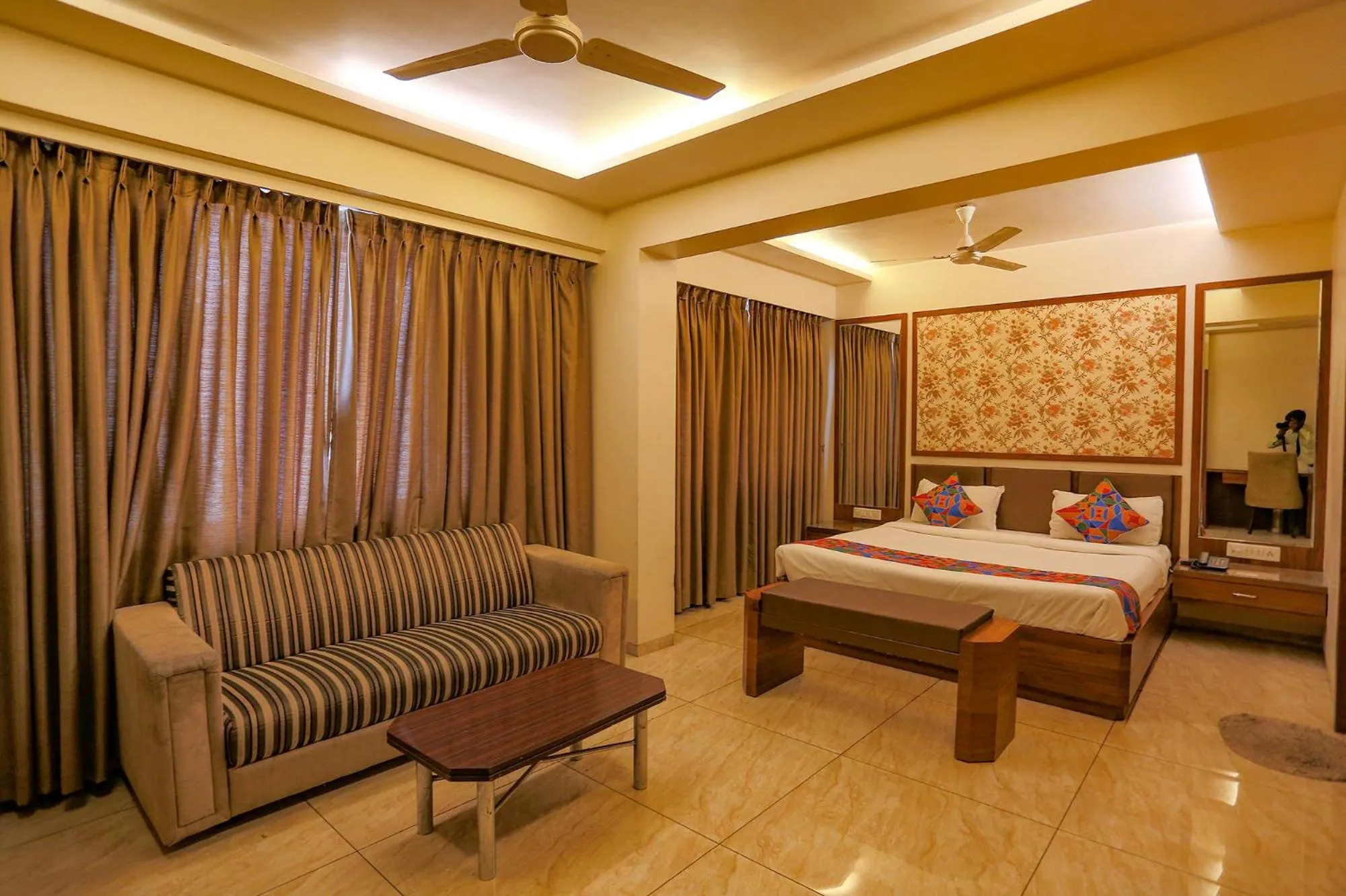 Bed in FabHotel Surya