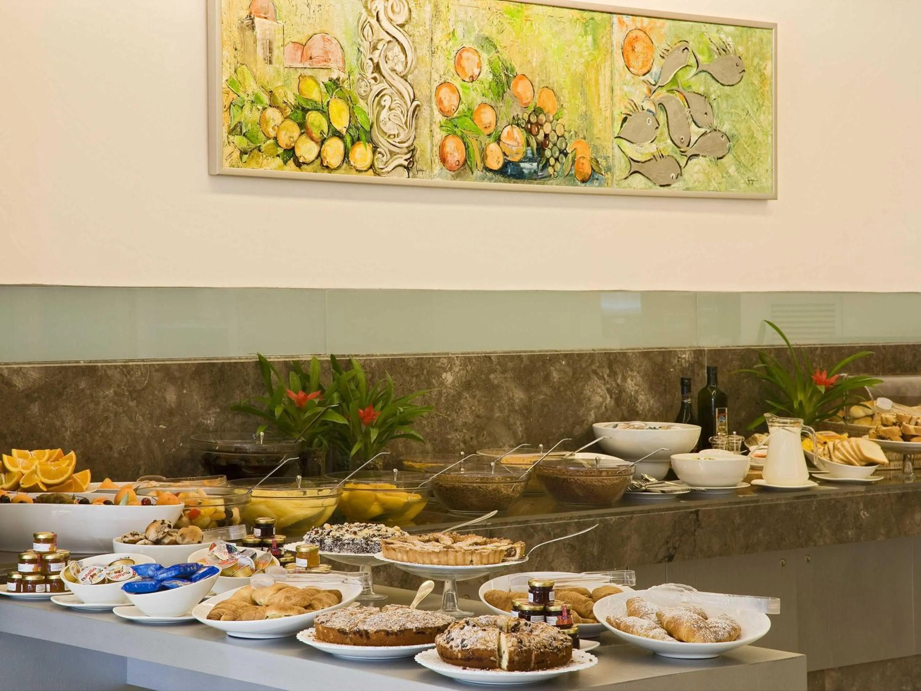 Breakfast in Mercure Palermo Centro