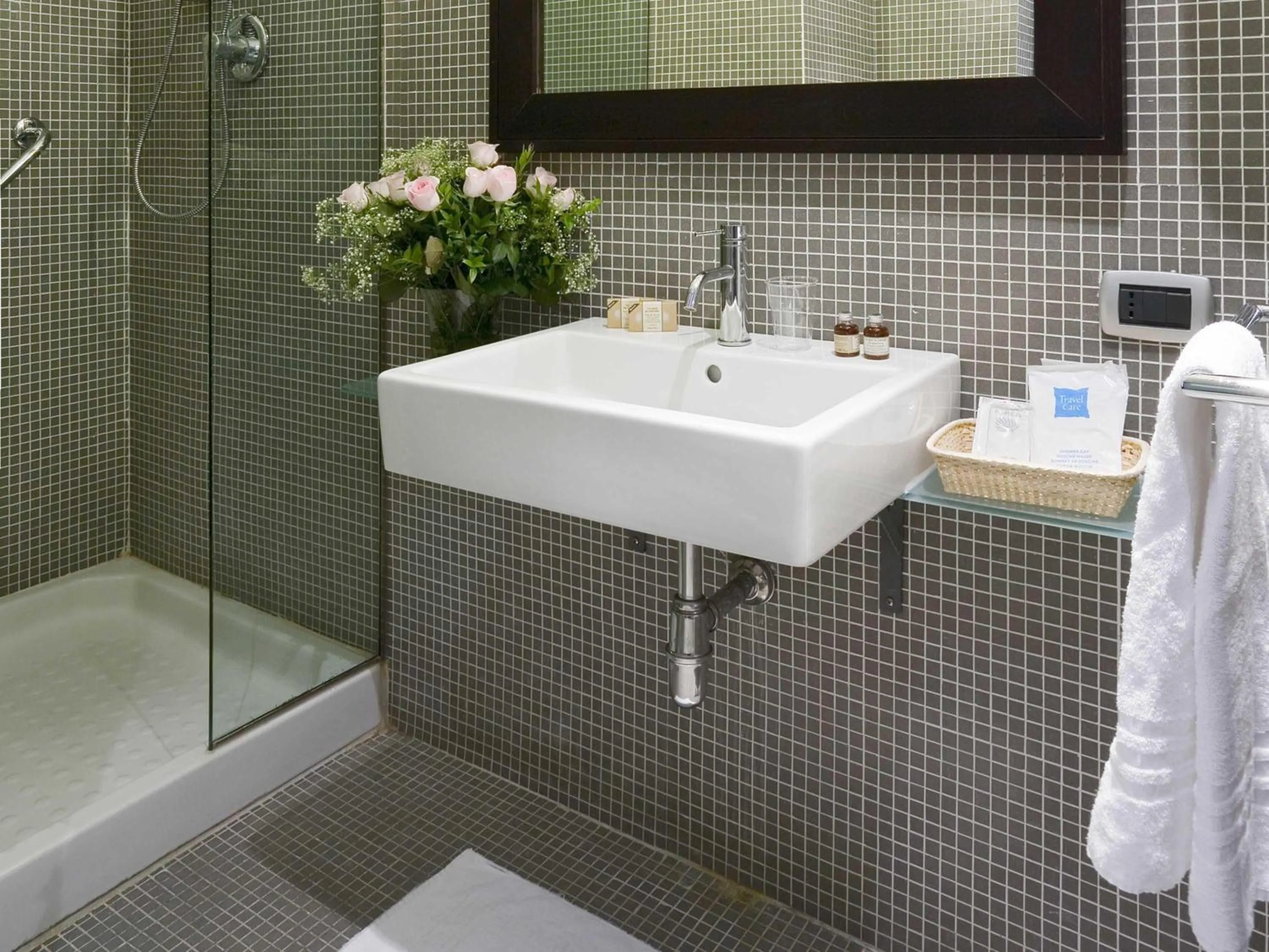 Bedroom in Mercure Palermo Centro