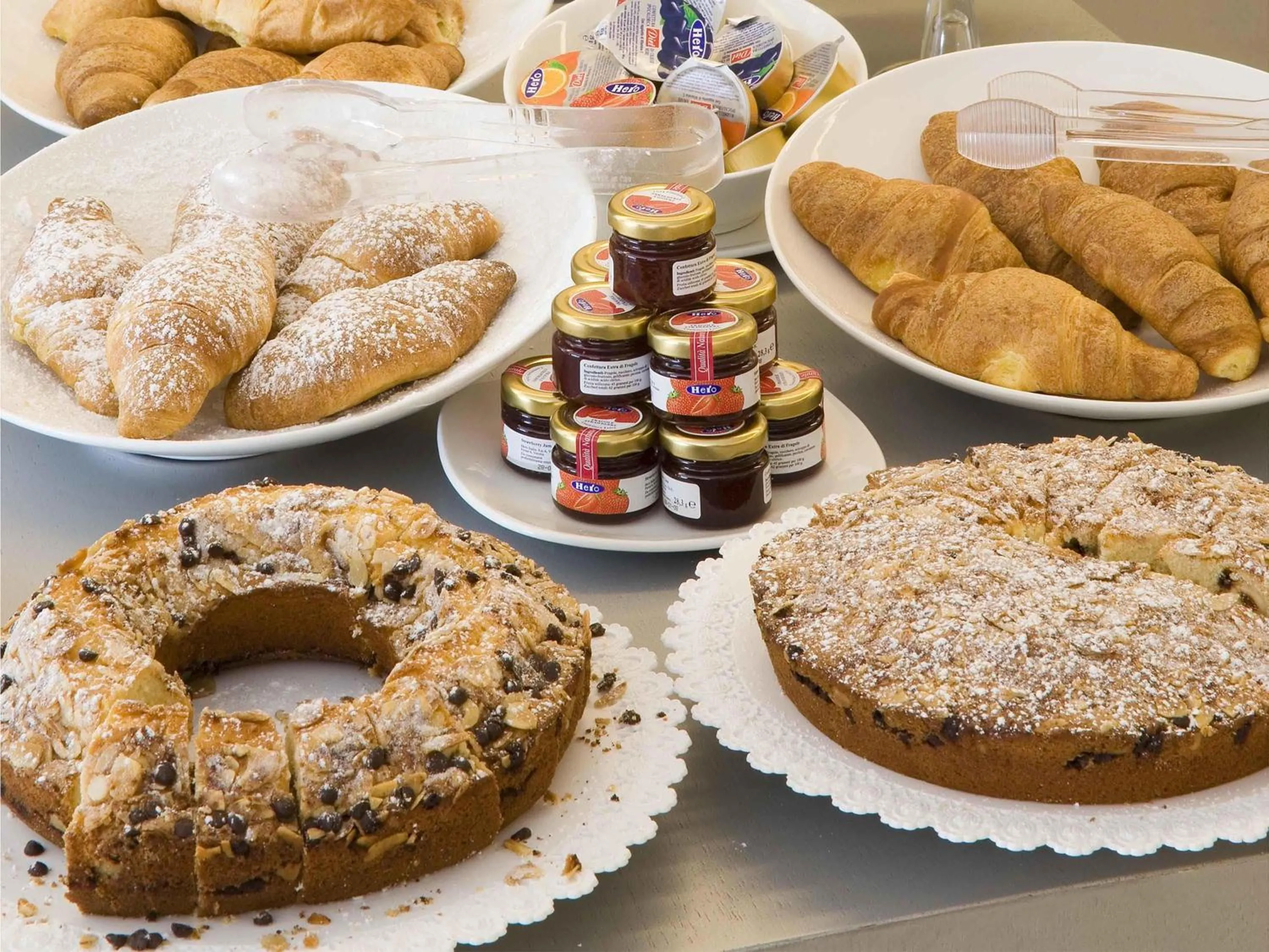 Breakfast in Mercure Palermo Centro