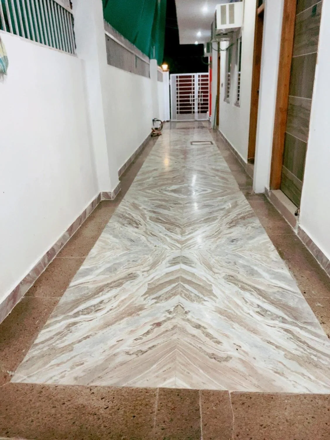 Lobby or reception in The horizon inn