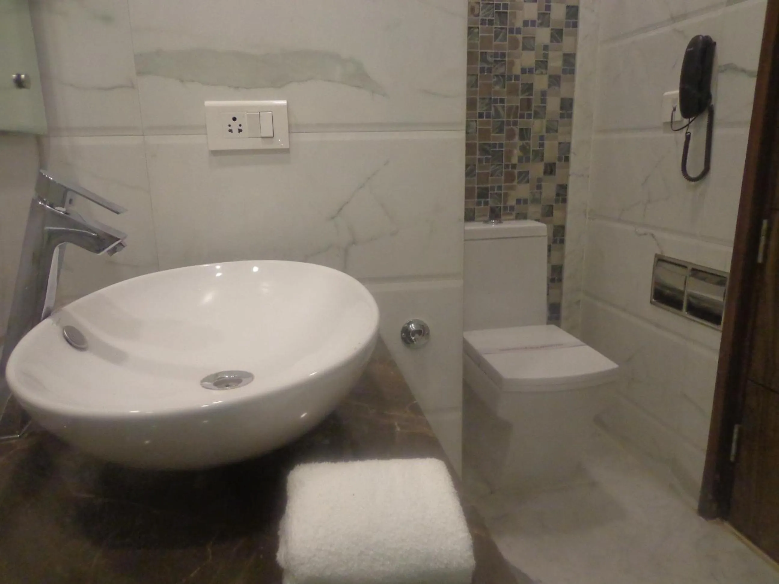 Bathroom in Hotel Taj Princess - Boutique Hotel