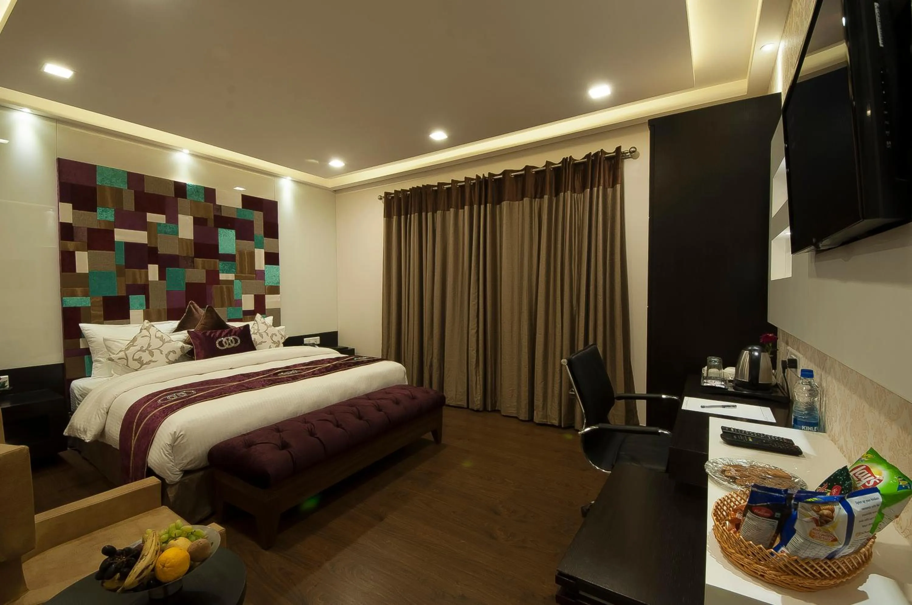 Photo of the whole room, Bed in Hotel Taj Princess - Boutique Hotel