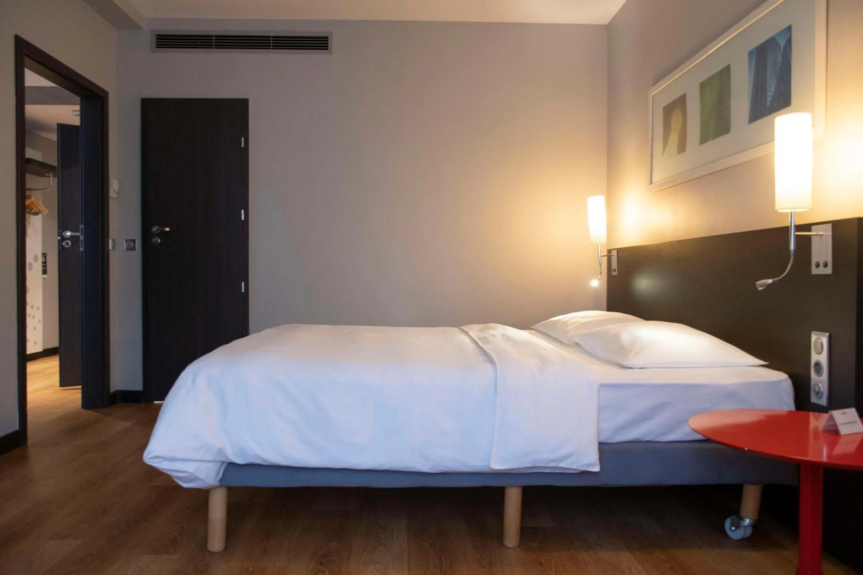 Photo of the whole room, Bed in Park Inn by Radisson Hotel Astana