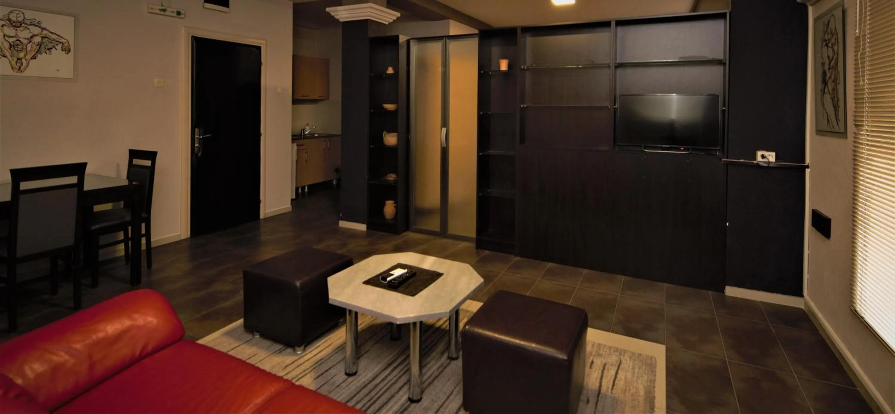 TV and multimedia in Hotel Ambasador