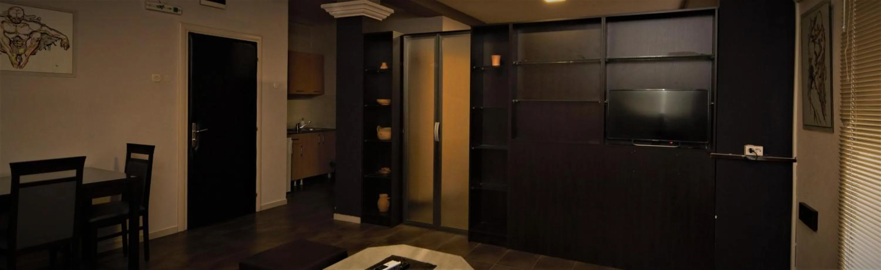 TV and multimedia in Hotel Ambasador