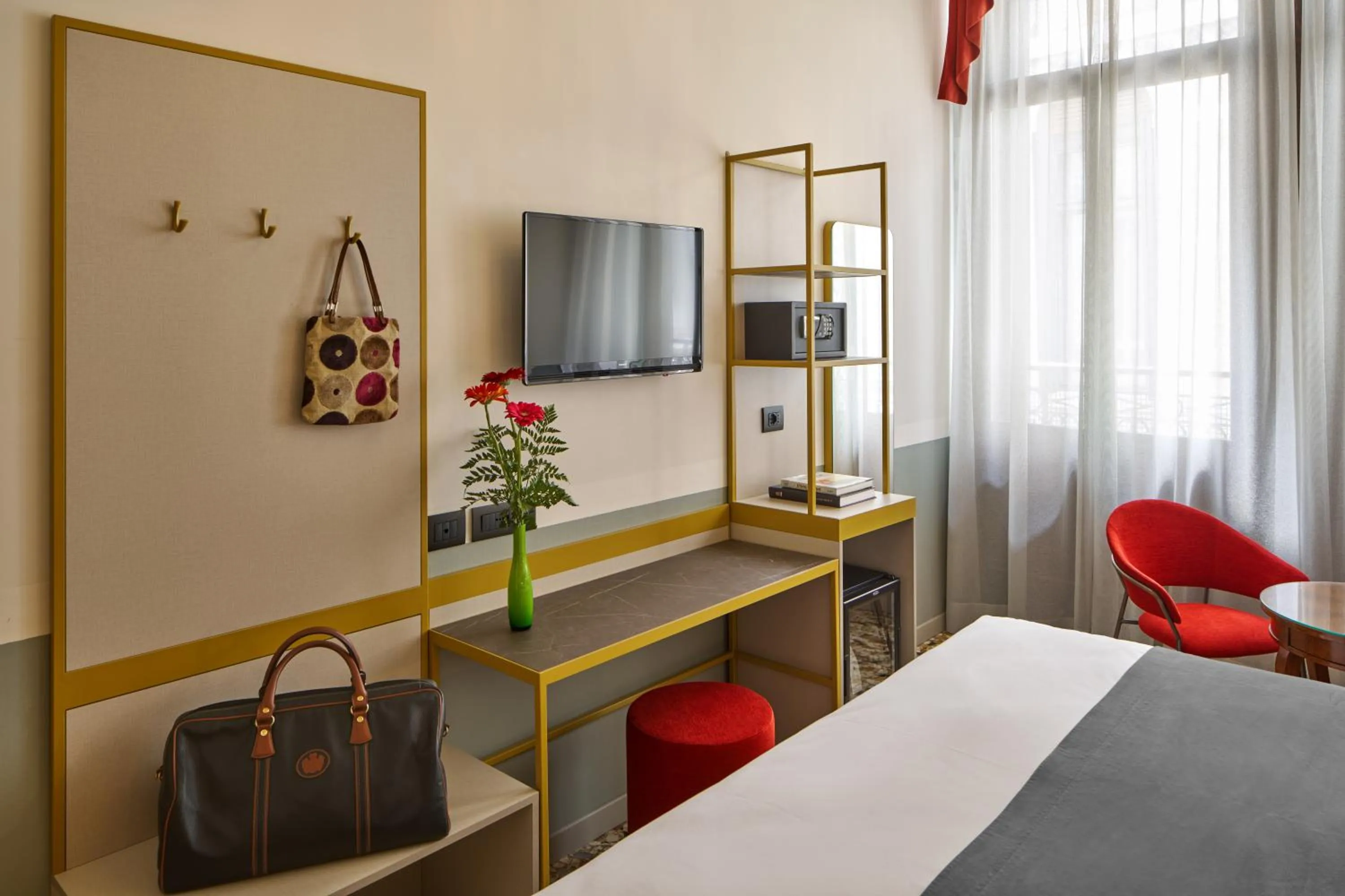 Bedroom, Bed in UNAHOTELS Ala Venezia-Adults 16
