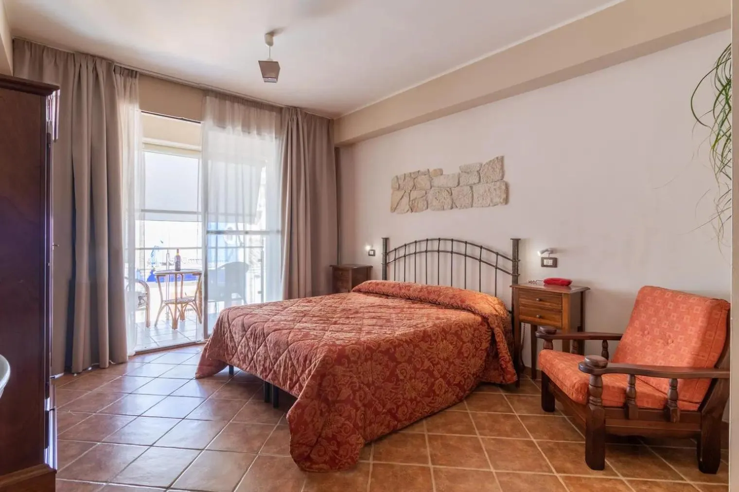 Bed in Sikania Suite