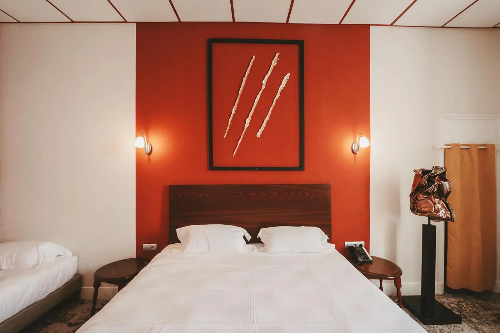 Bed in Logis Hôtels Château de La Barge