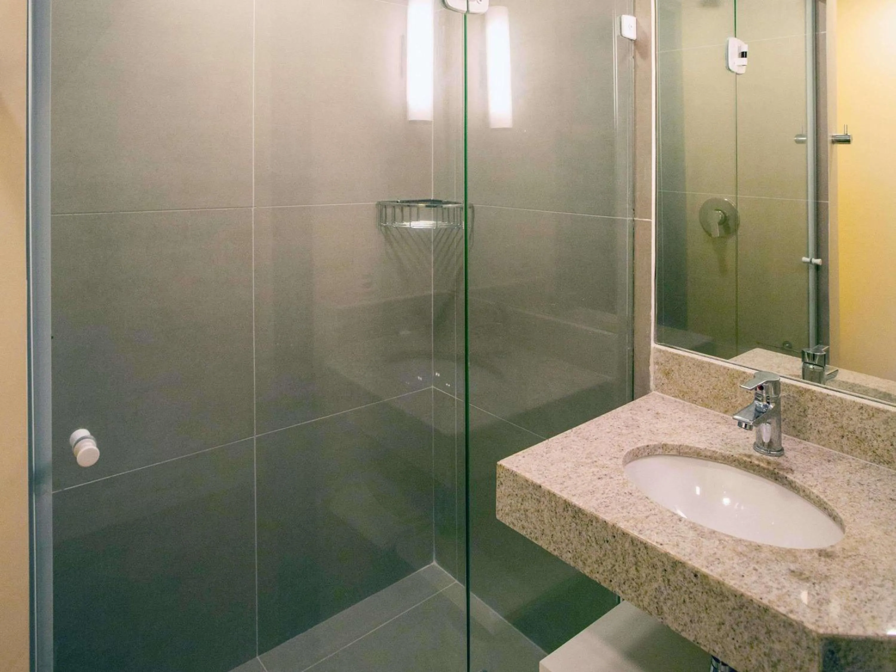 Bedroom in ibis budget Recife Jaboatão