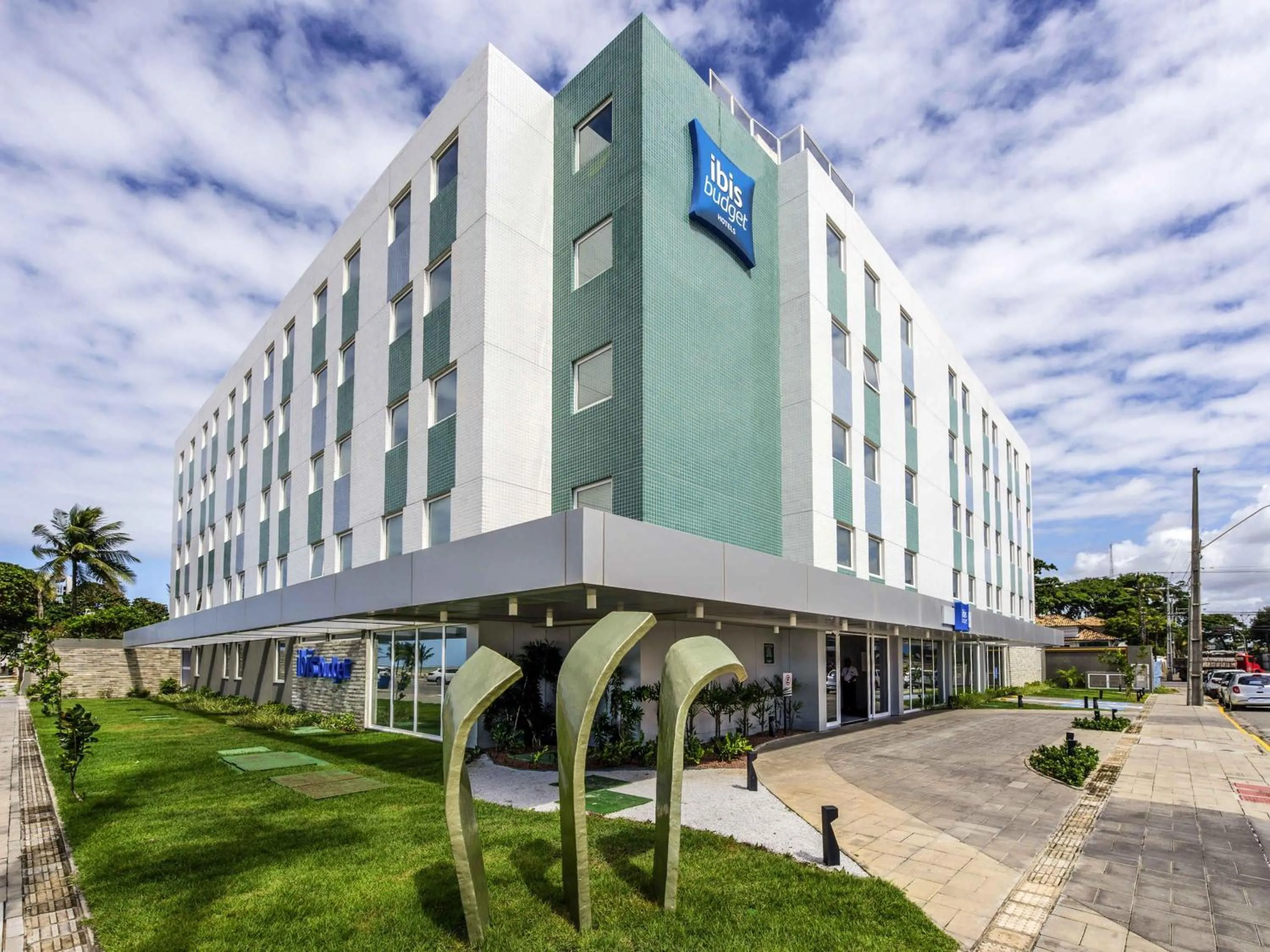 Property building in ibis budget Recife Jaboatão