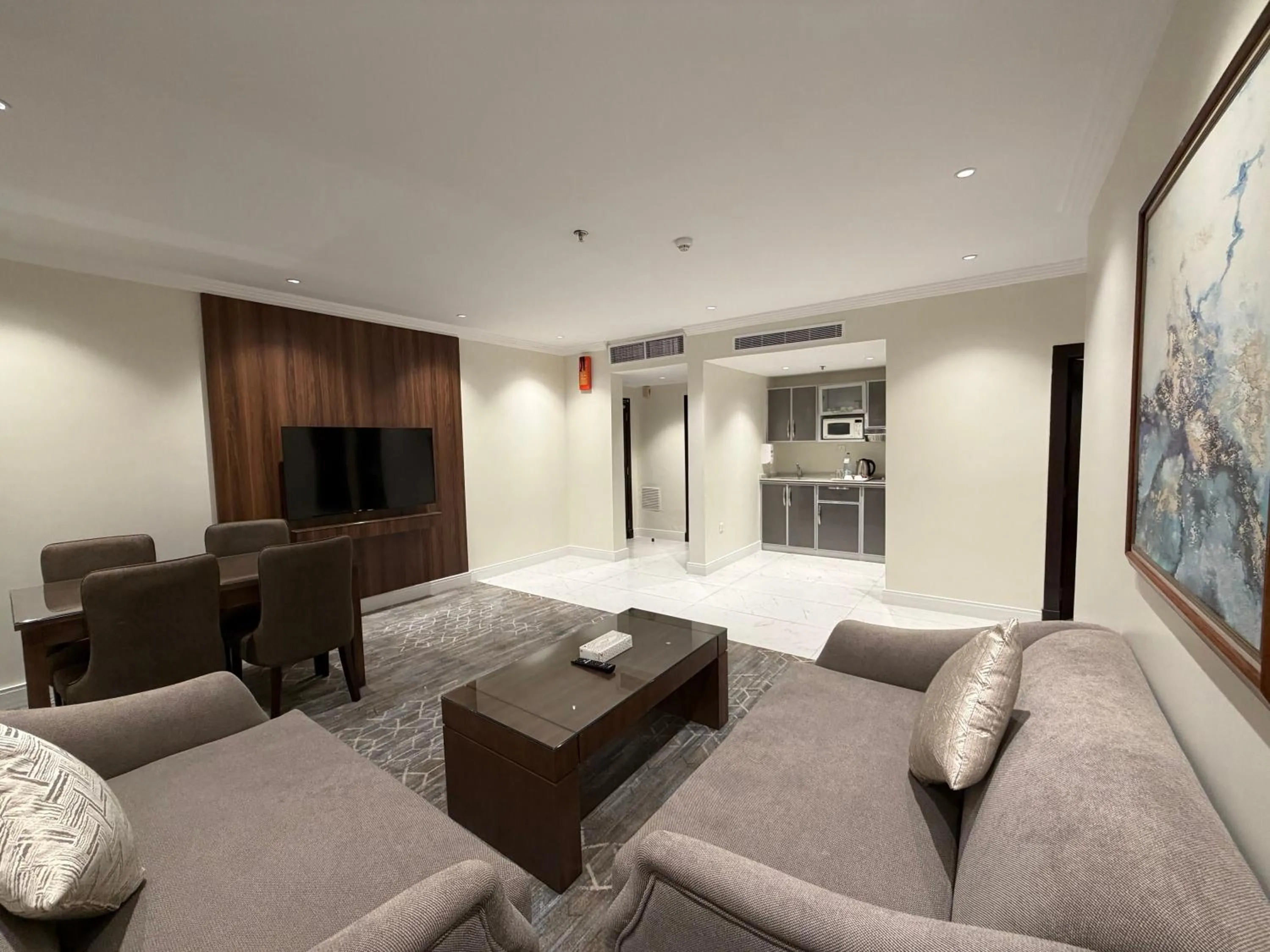 Communal lounge/ TV room in Quiet Dreams - Serviced Apartments King abdul Aziz Street Branch