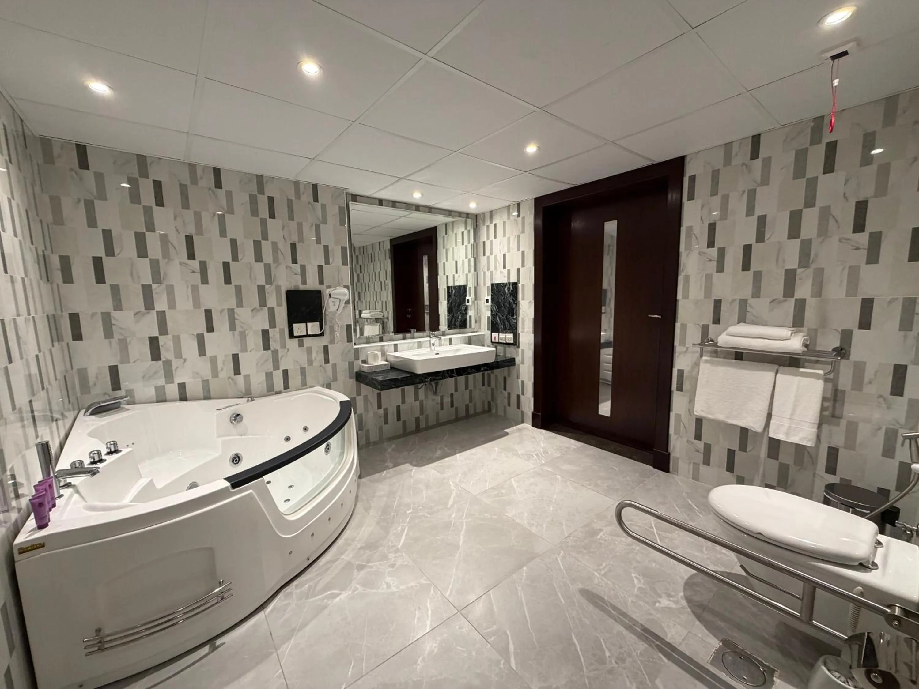 Quiet Dreams - Serviced Apartments King abdul Aziz Street Branch