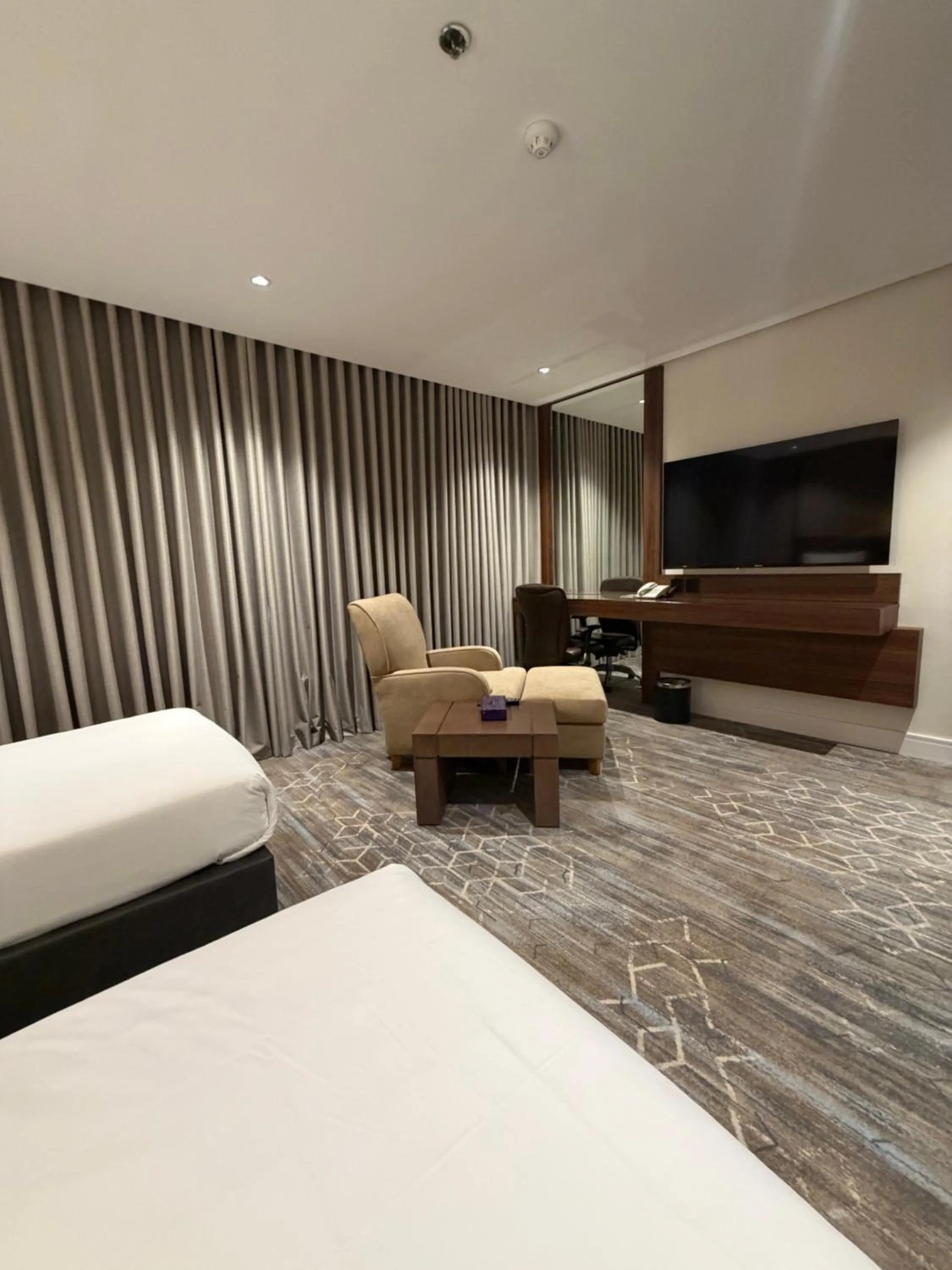 TV and multimedia, Bed in Quiet Dreams - Serviced Apartments King abdul Aziz Street Branch