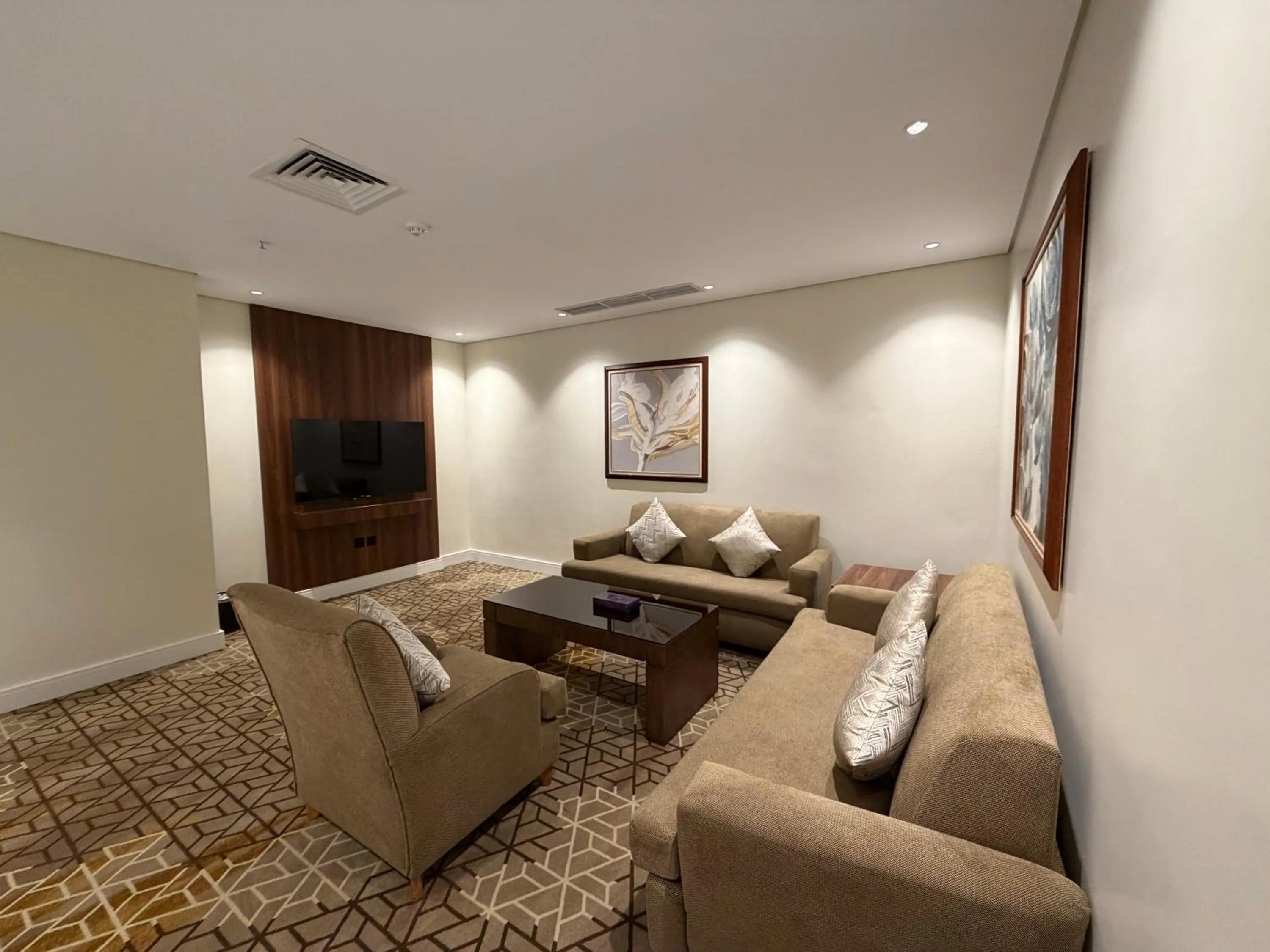 Living room in Quiet Dreams - Serviced Apartments King abdul Aziz Street Branch