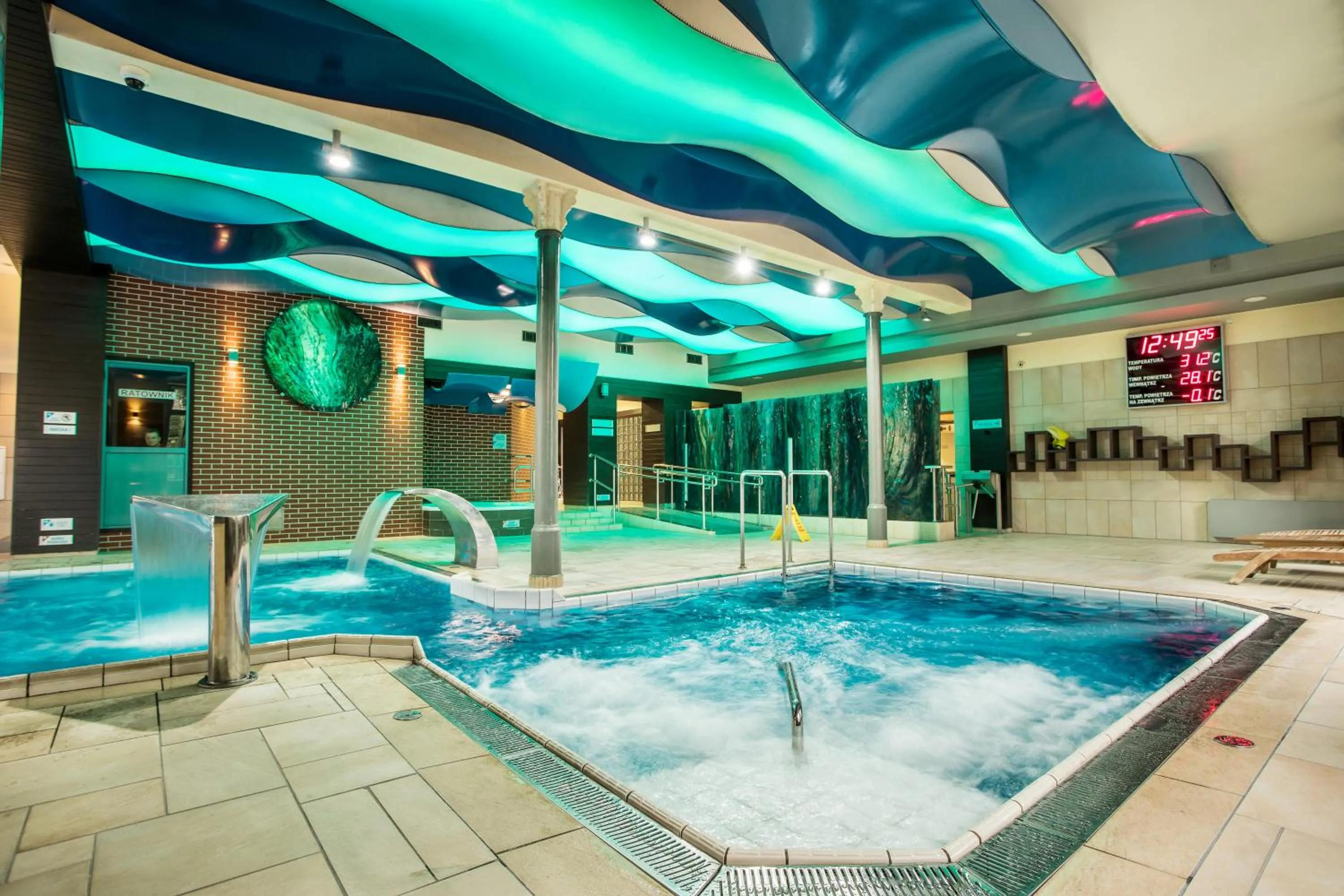 Swimming pool in Wielka Pieniawa