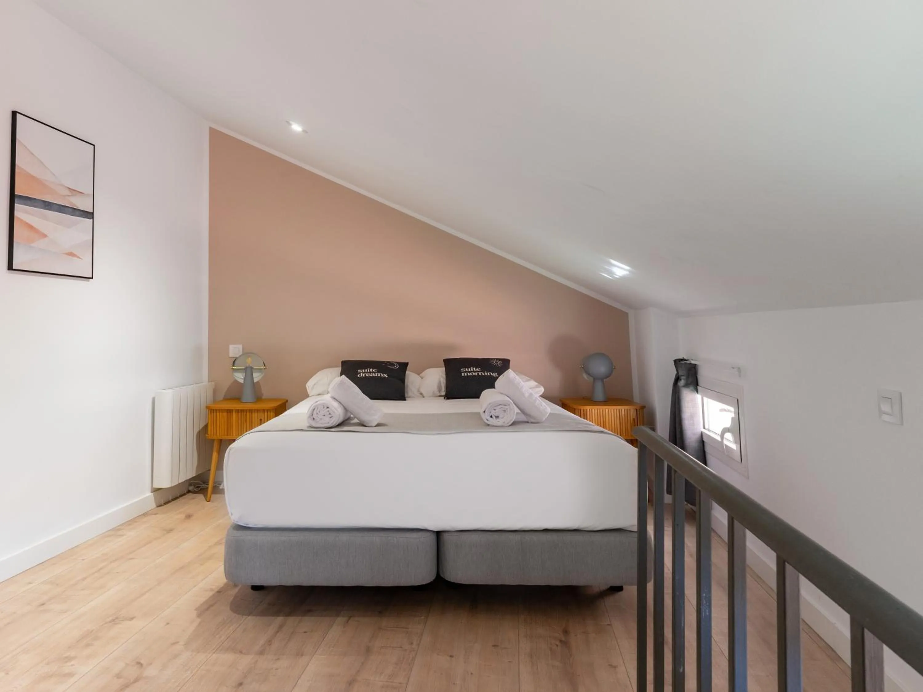 Bed in Limehome Madrid Calle Ave María - estancia temporal