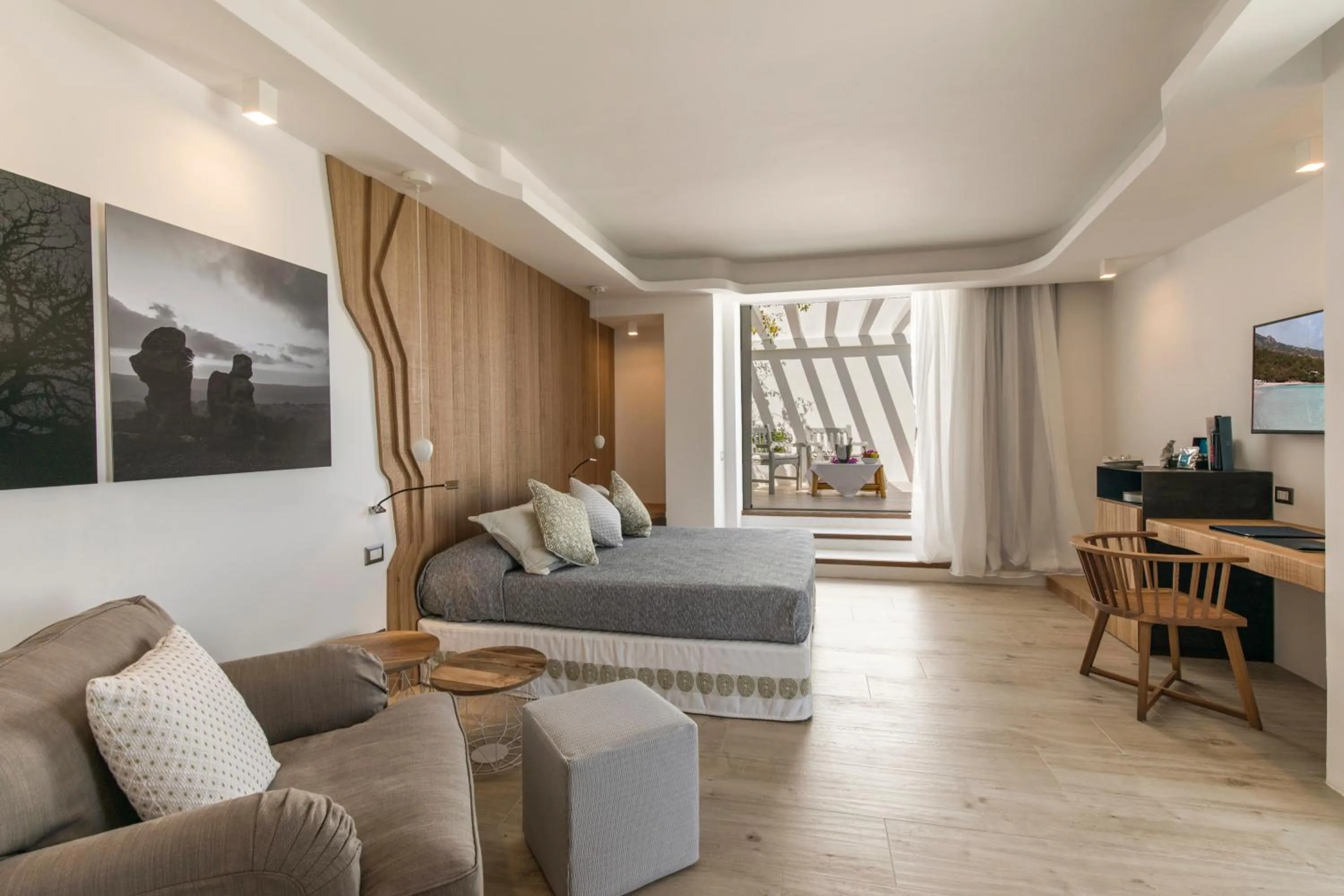 TV and multimedia in Hotel Grand Relais Dei Nuraghi