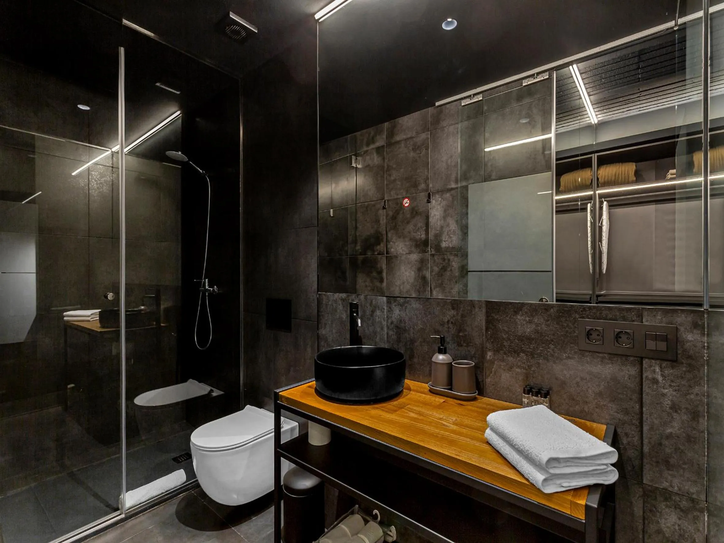 Apartaestudios Evolution Luxury