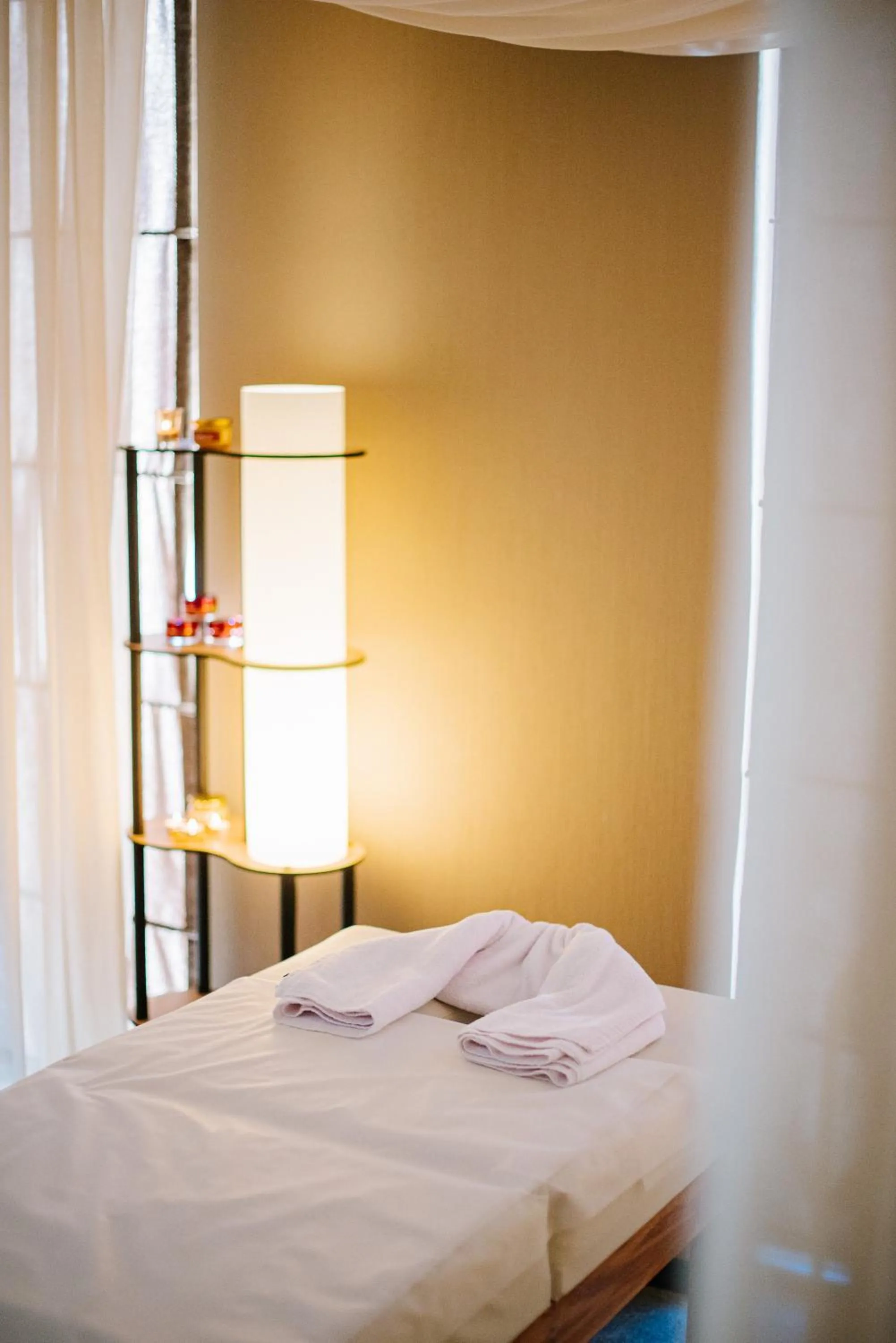 Massage, Bed in Kutaisi Inn