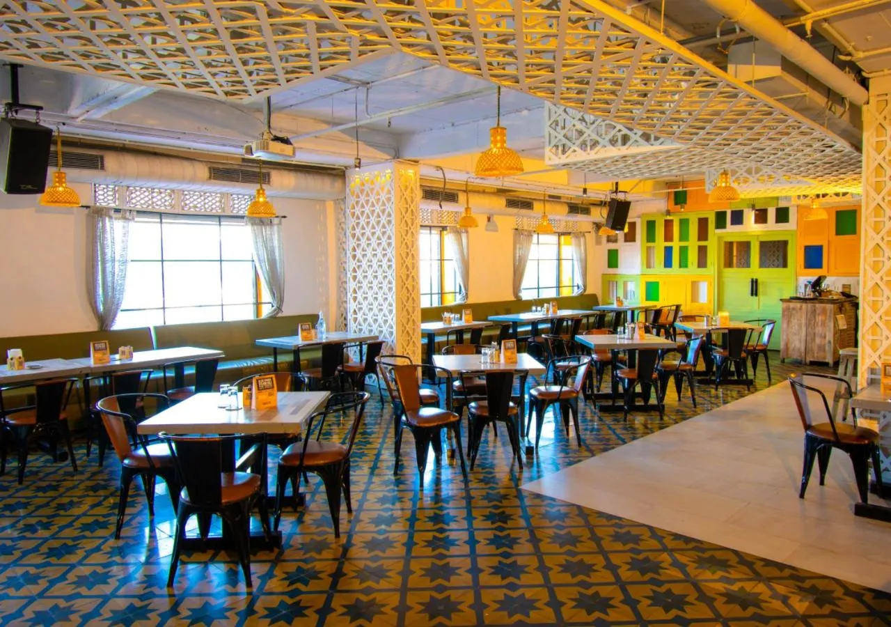 Restaurant/places to eat in Bloom Hotel - Gachibowli