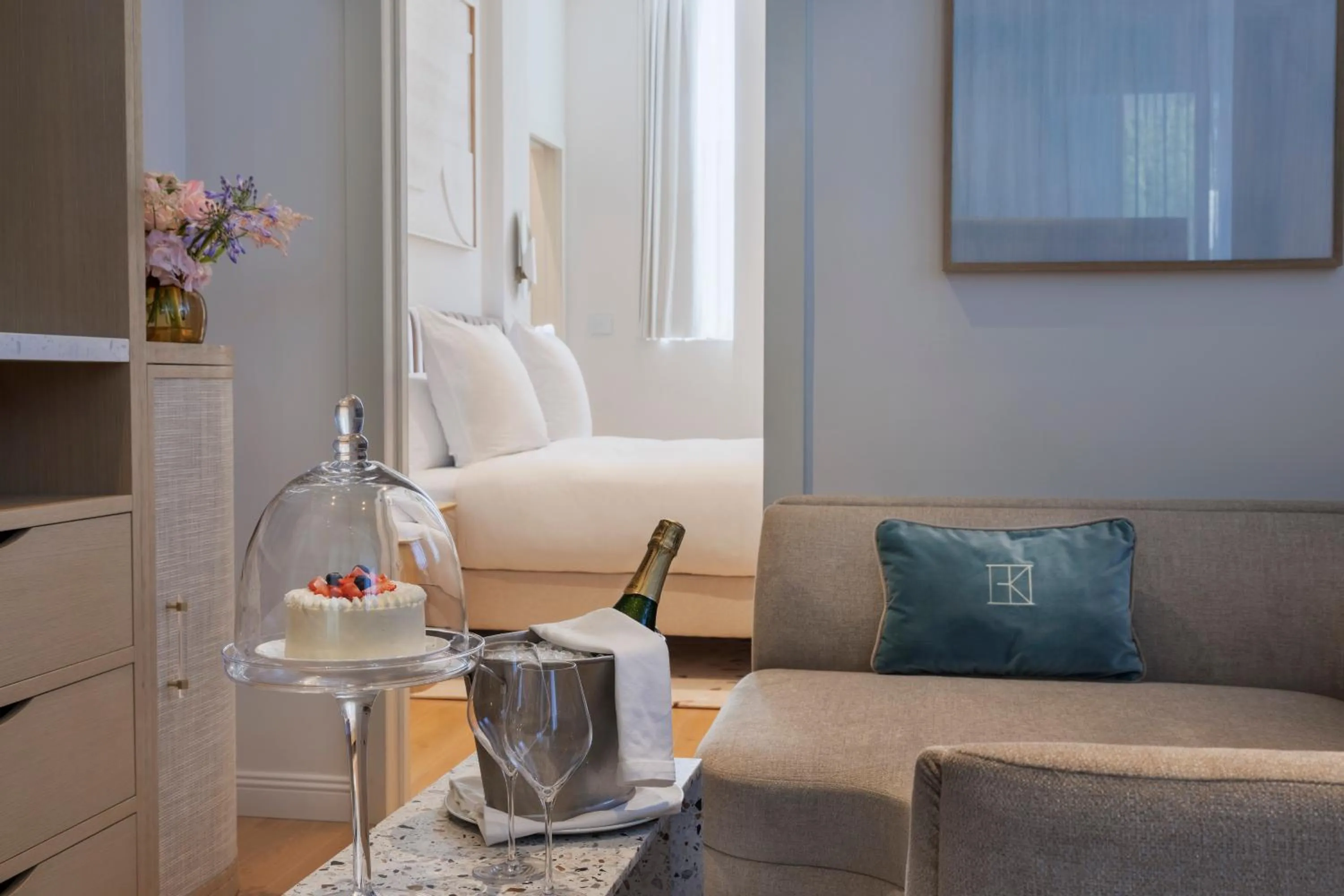 Living room, Bed in Elkonin Tel Aviv - MGallery Hotel Collection