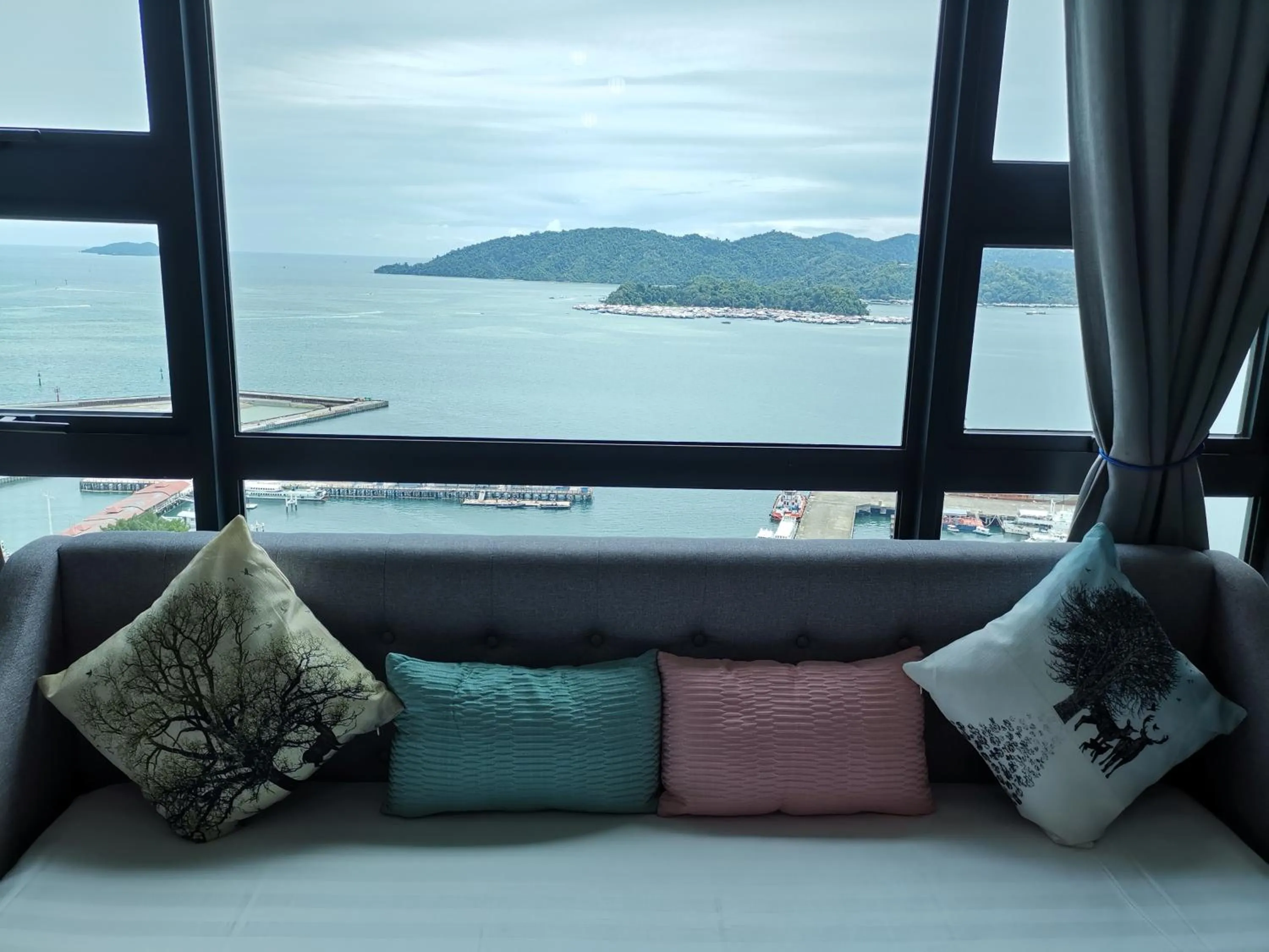 Jesselton Quay Citypads