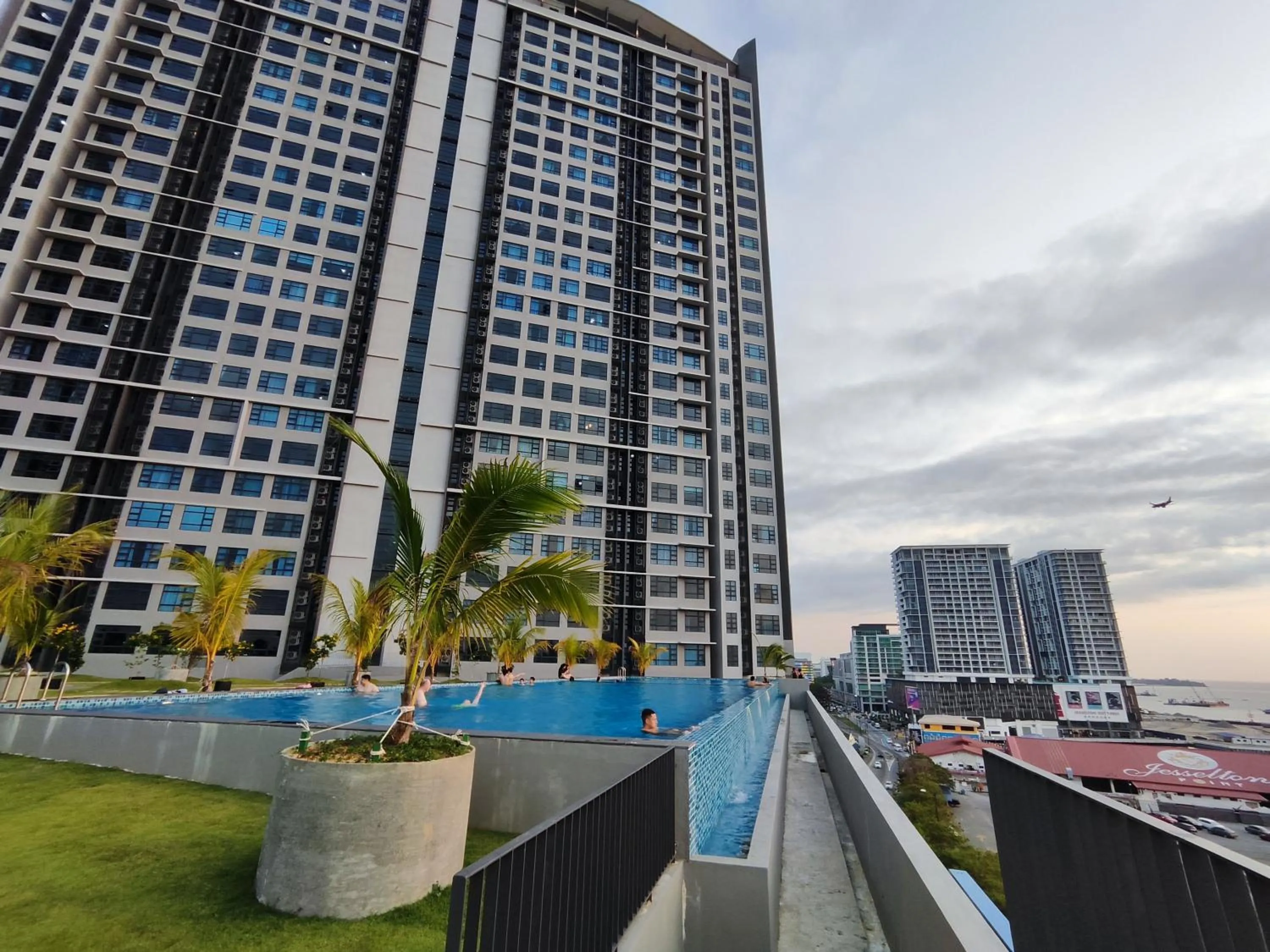 Property building in Jesselton Quay Citypads