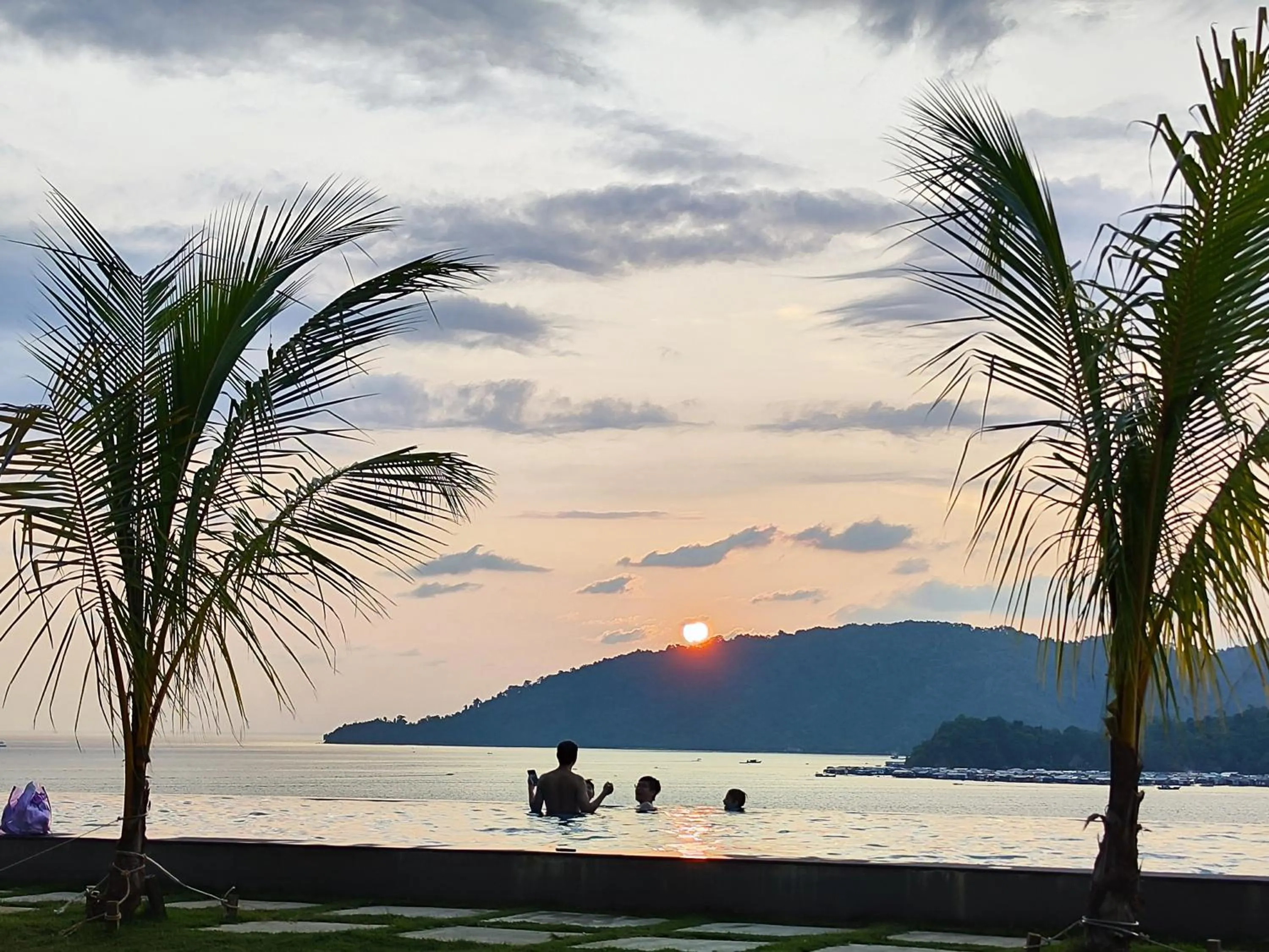 Property building in Jesselton Quay Citypads